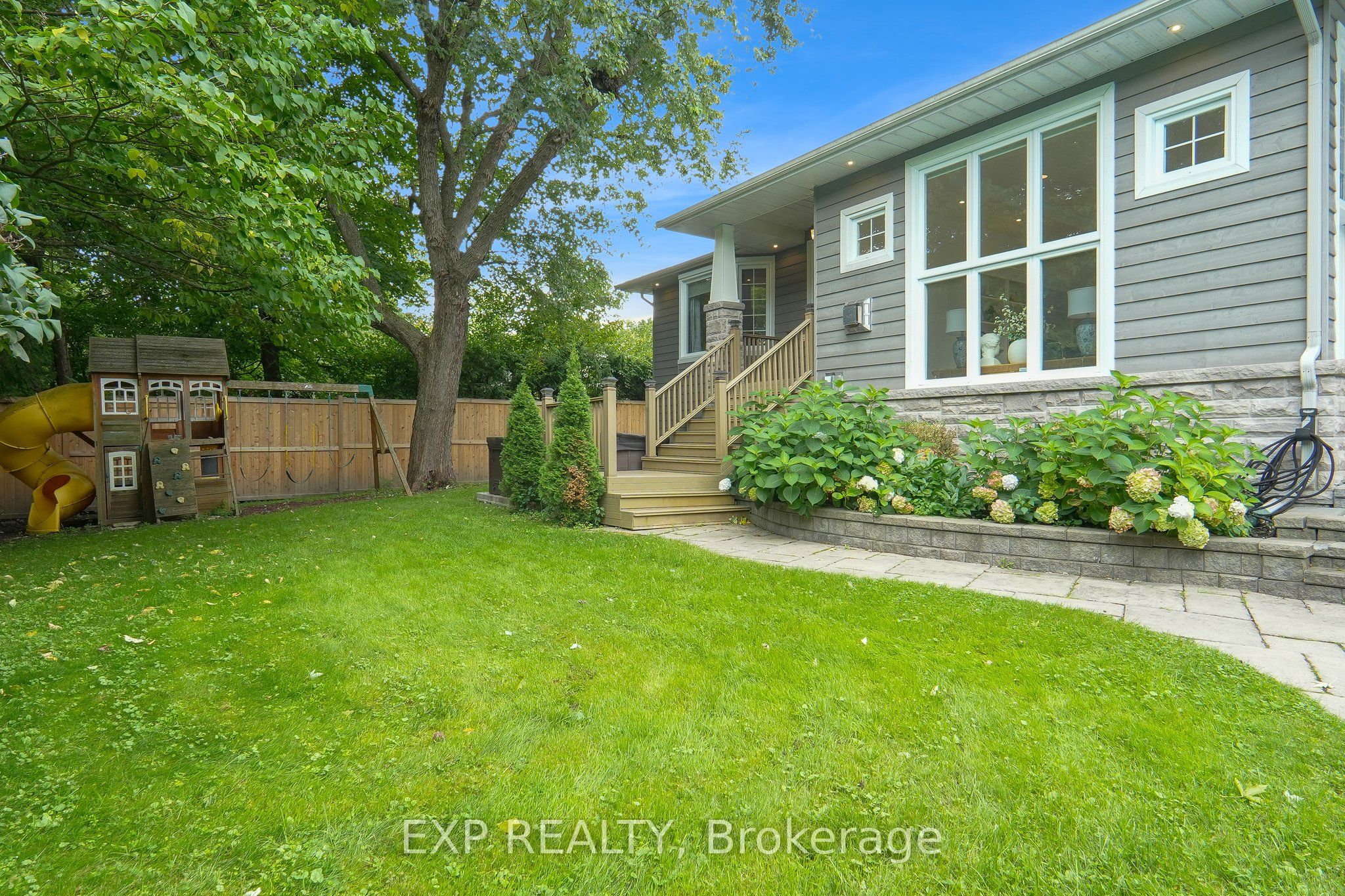 72 Delong Drive Property Photo 32