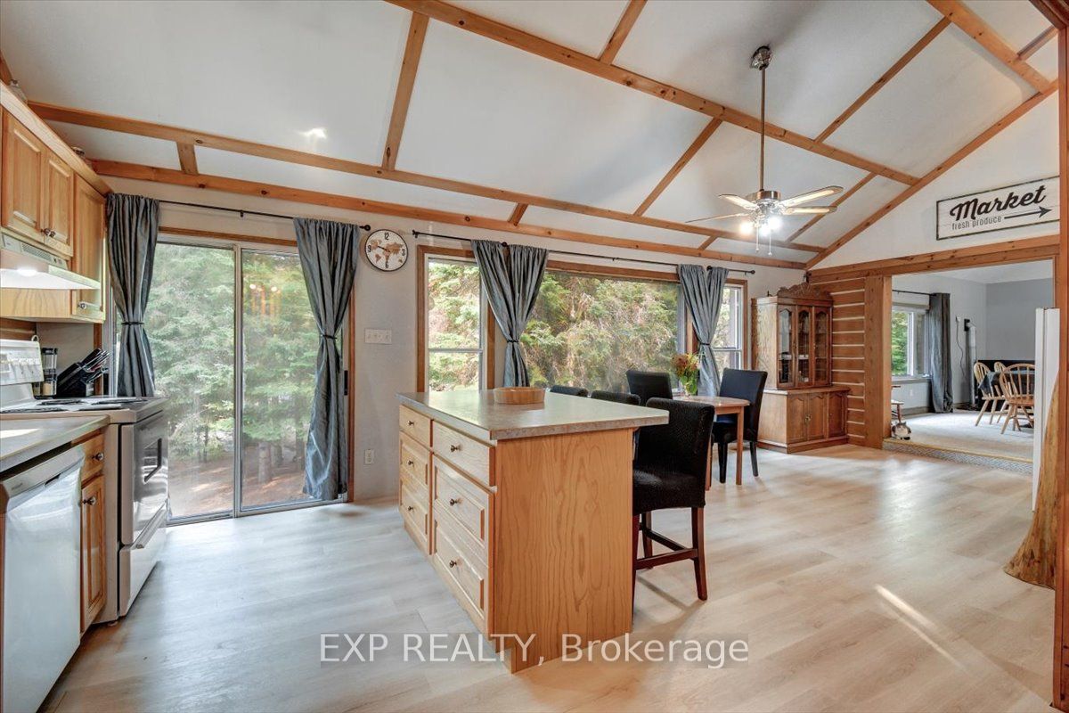 20 Egan Lane Property Photo 5