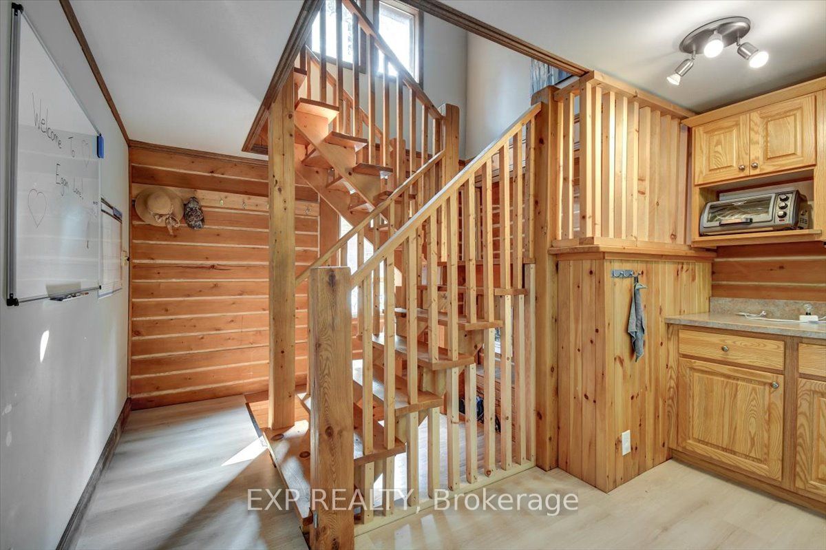 20 Egan Lane Property Photo 10