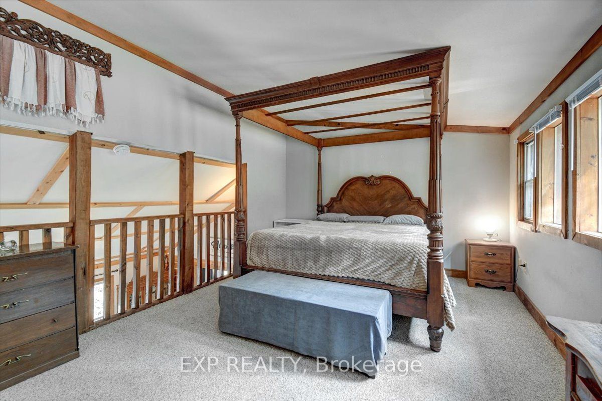 20 Egan Lane Property Photo 11