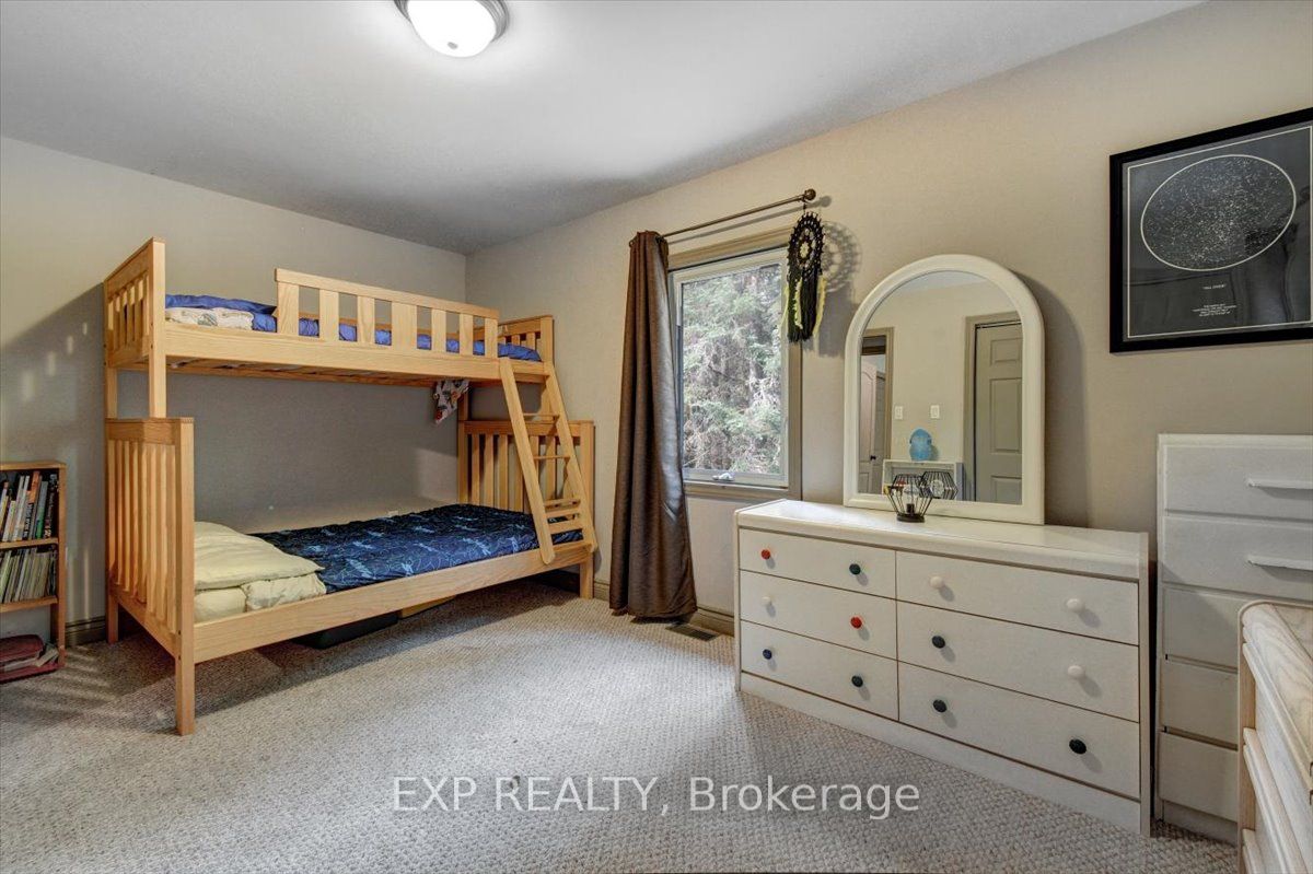 20 Egan Lane Property Photo 13