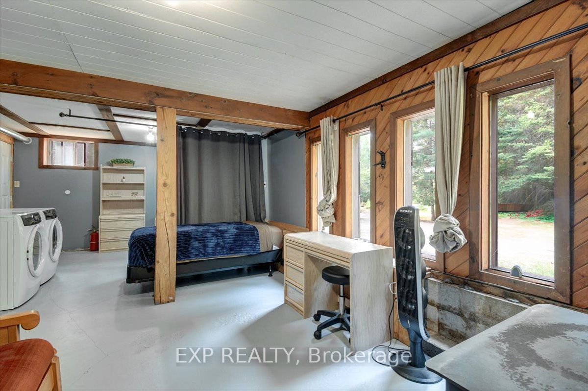 20 Egan Lane Property Photo 17