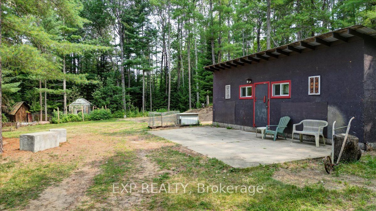 20 Egan Lane Property Photo 33