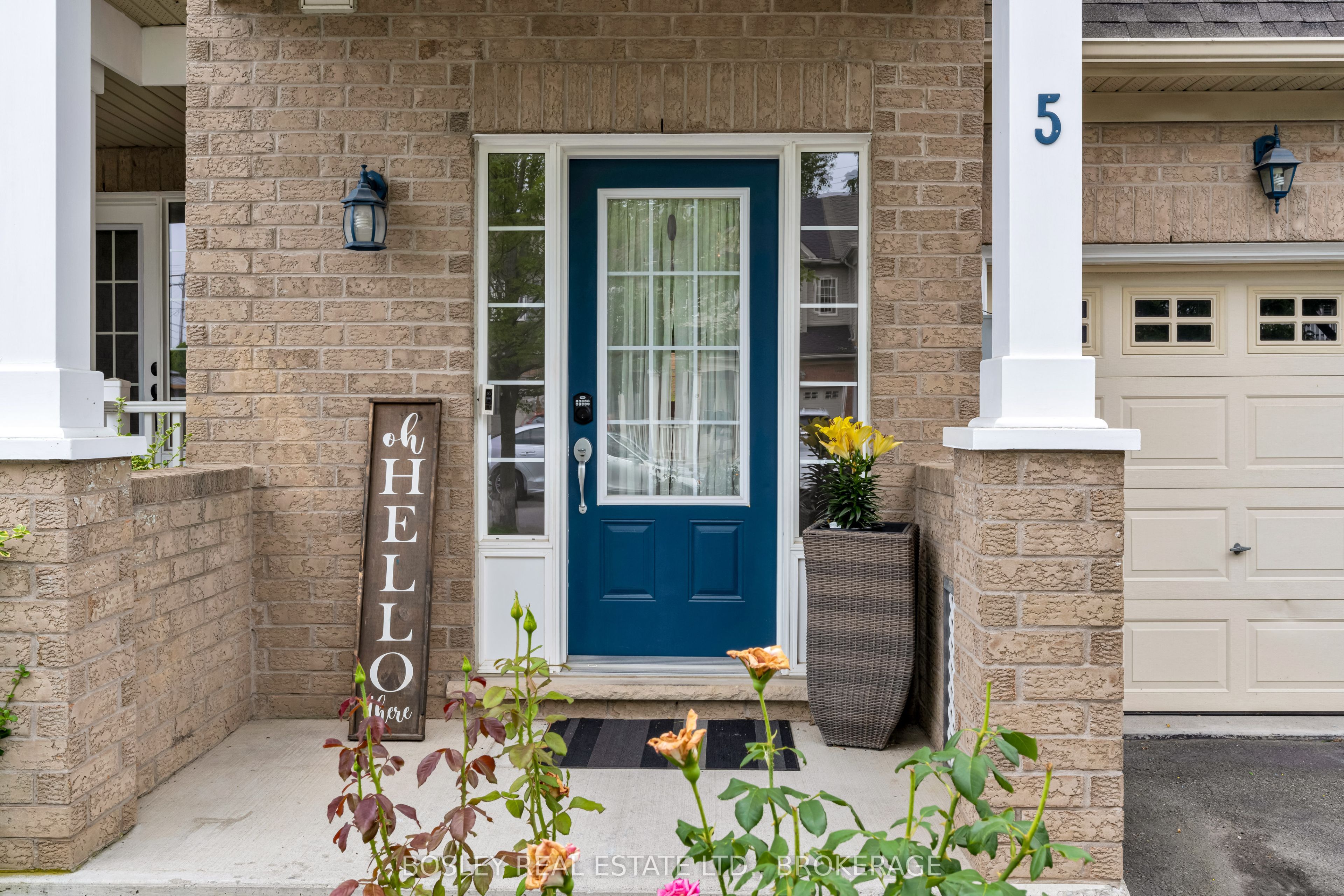 5 Chloe Street Property Photo 1