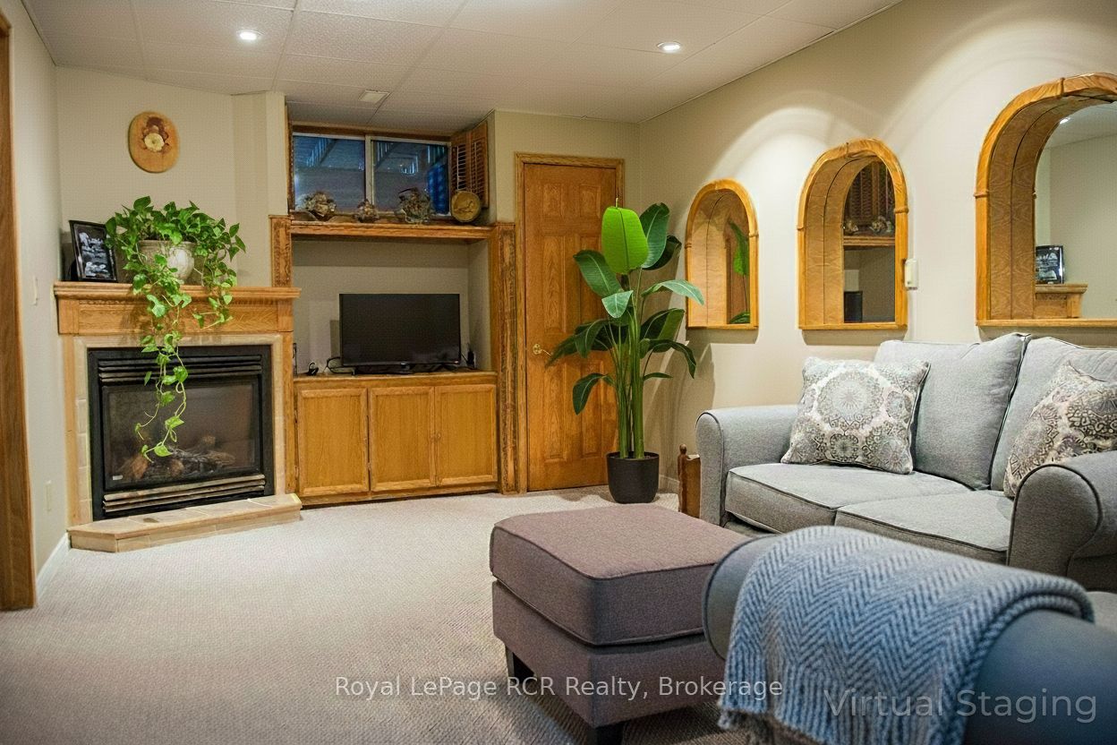 872 9th A East Avenue Property Photo 11