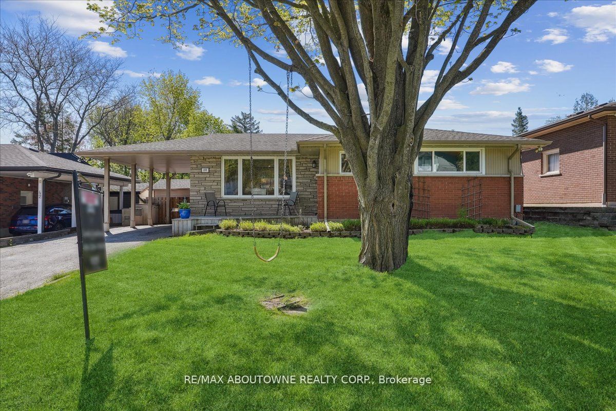 40 Autumn Leaf Road Property Photo 1