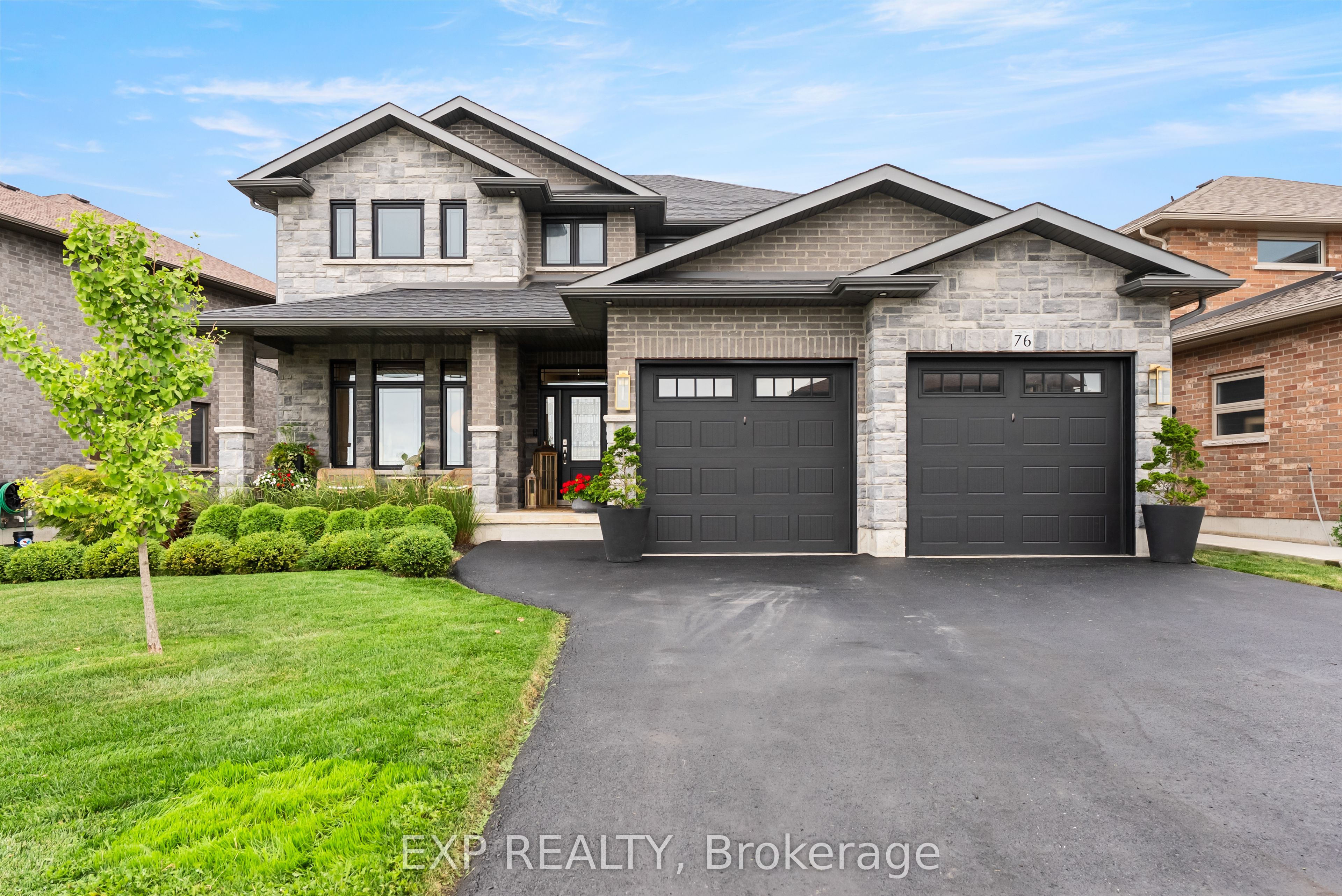 76 Essex Drive Property Photo 1