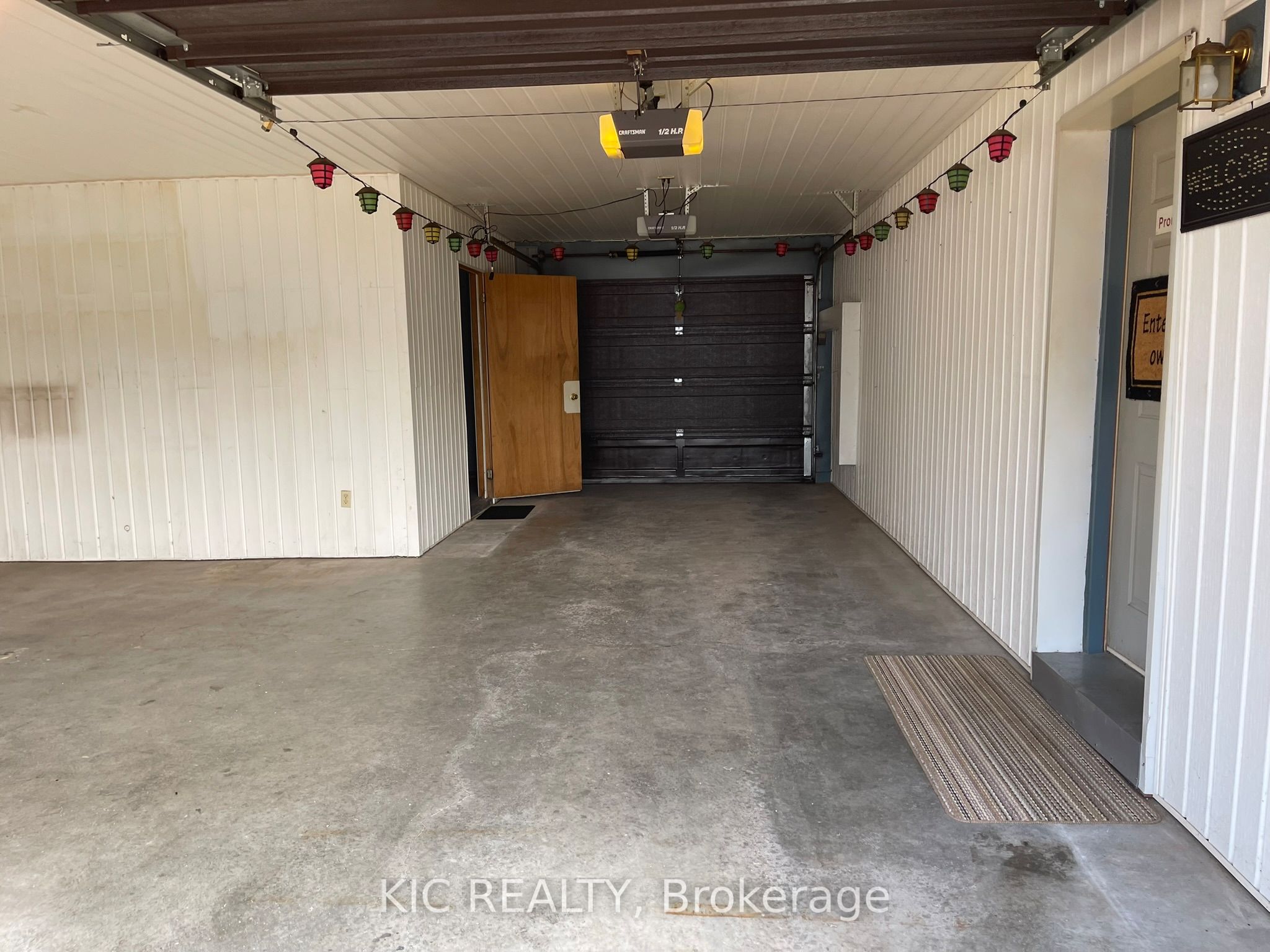 2183 Asphodel 5 Line Property Photo 15