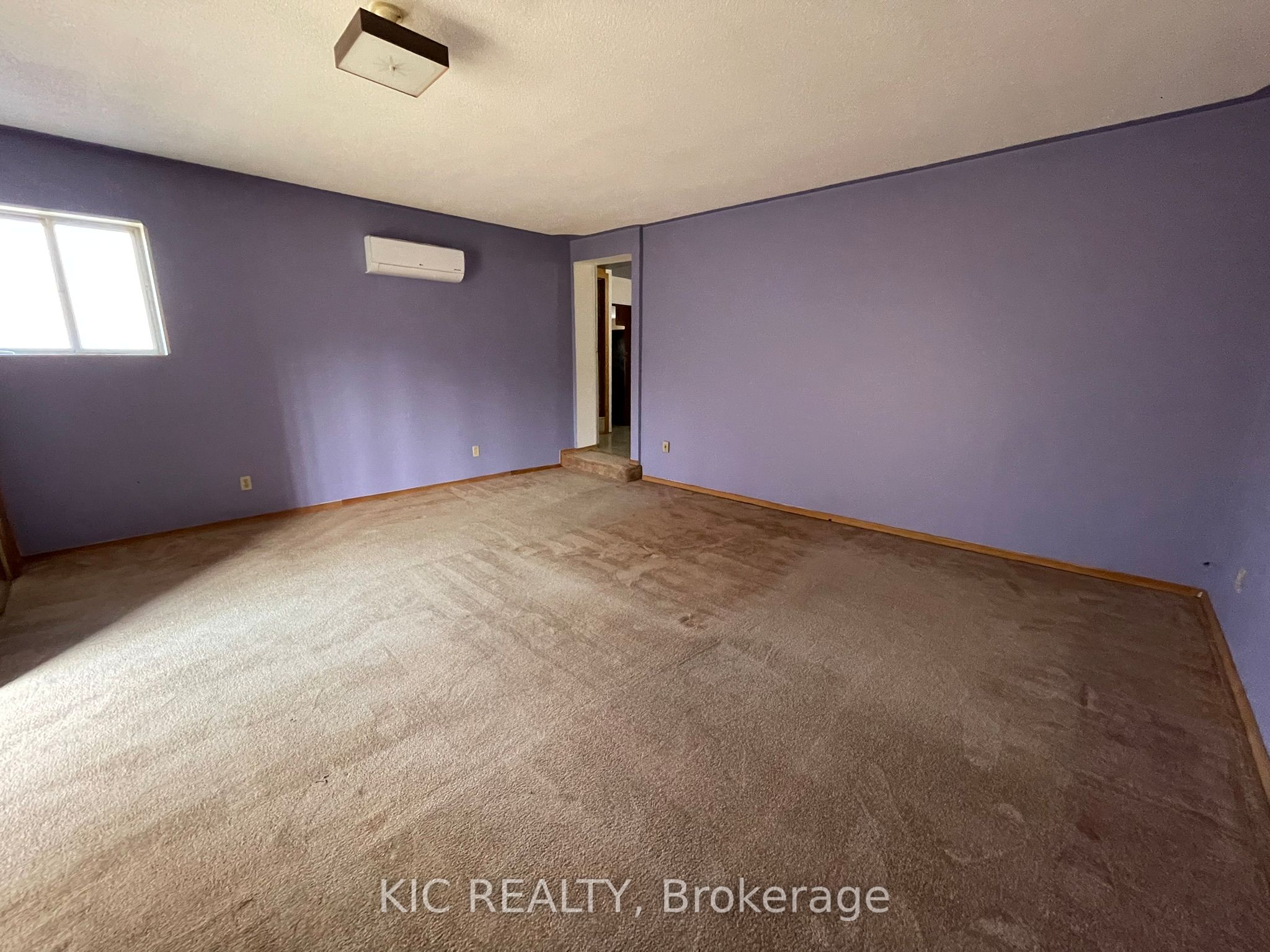 2183 Asphodel 5 Line Property Photo 19