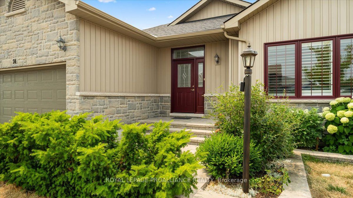 74 Dorchester Drive Property Photo 1