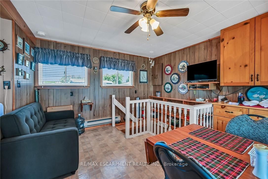 86 Lakeshore Road Property Photo 8