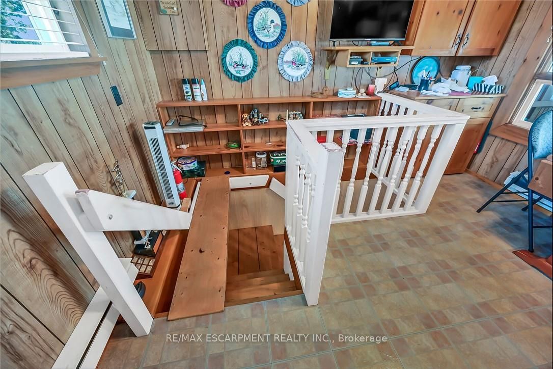 86 Lakeshore Road Property Photo 12