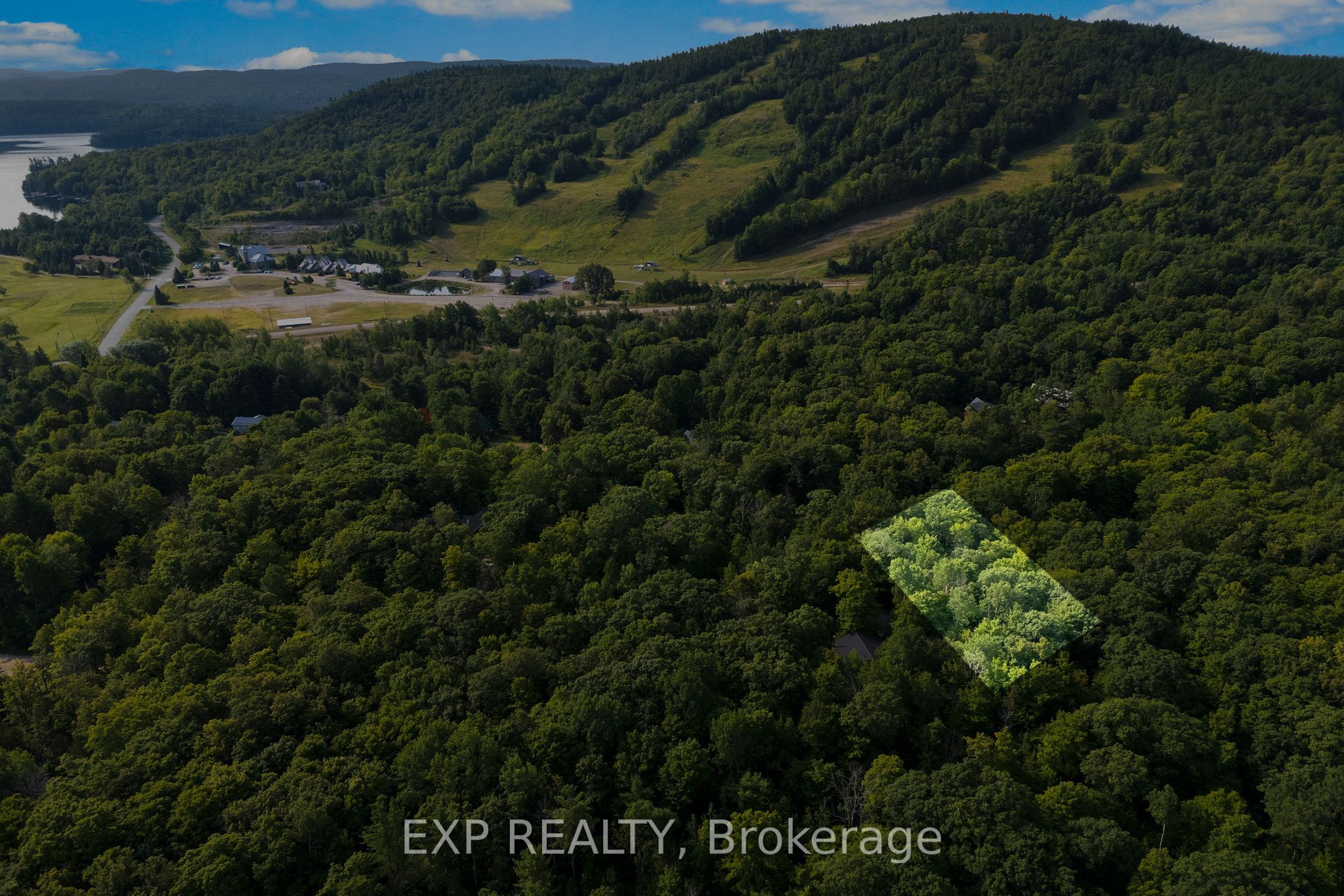 5 Crestview Dr Property Photo 1