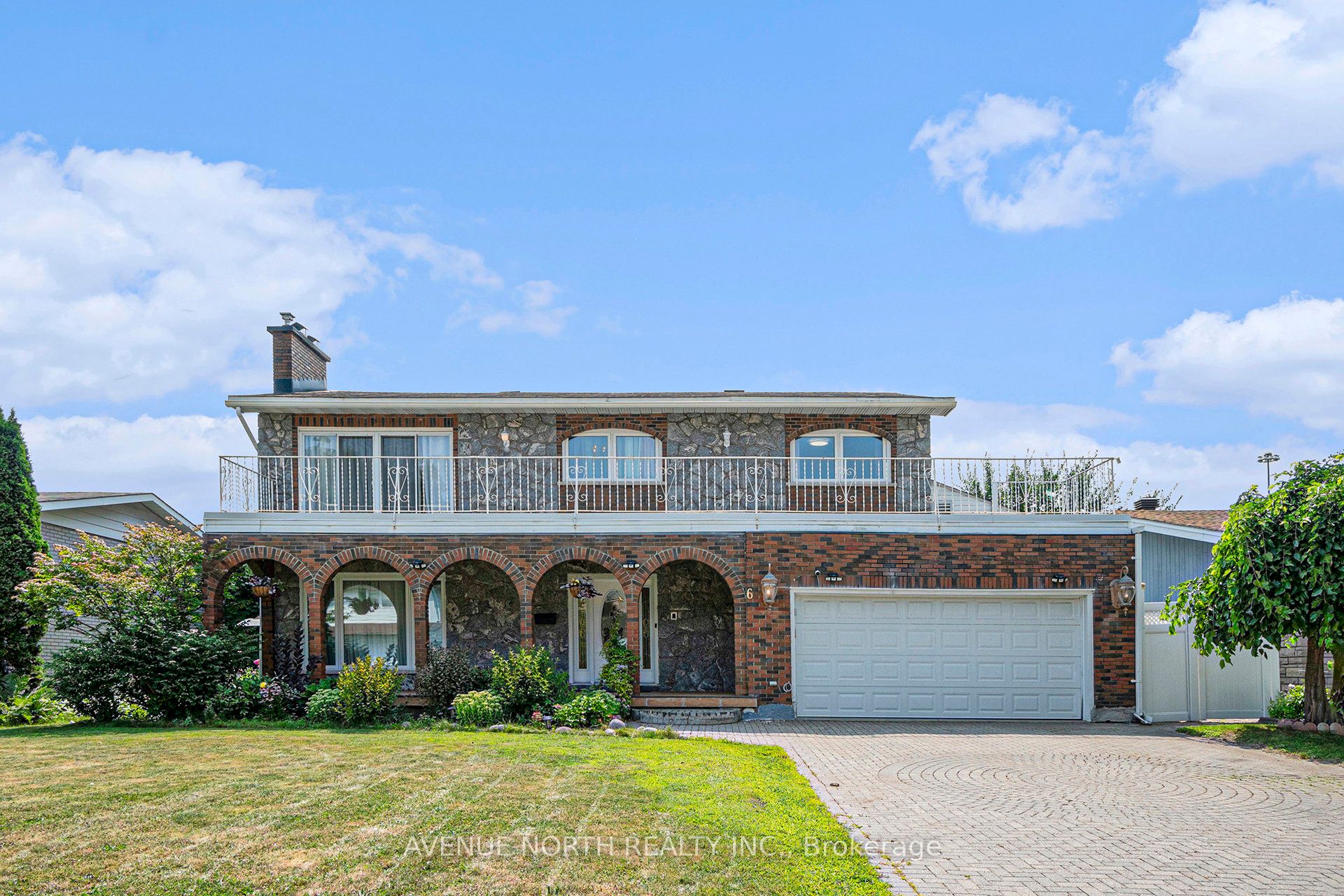 6 Mosgrove Ave Property Photo 1