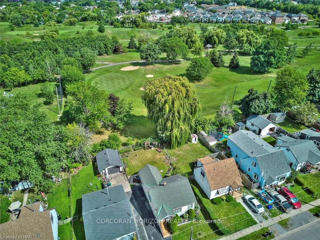 11 Beverly St Property Photo 1