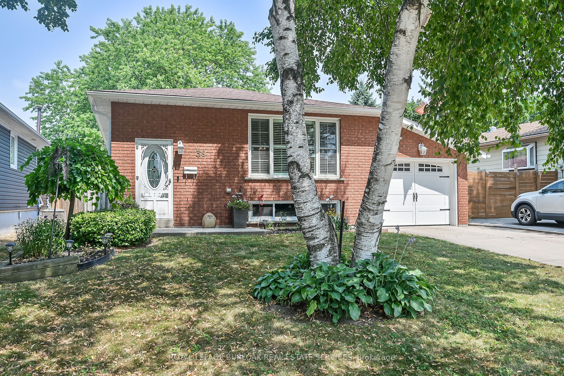 39 Heatherdale Pl Property Photo 1