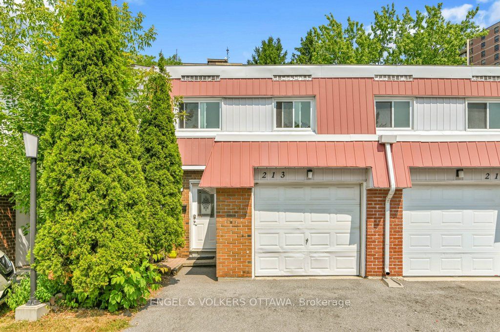 213 Romulus Private 107