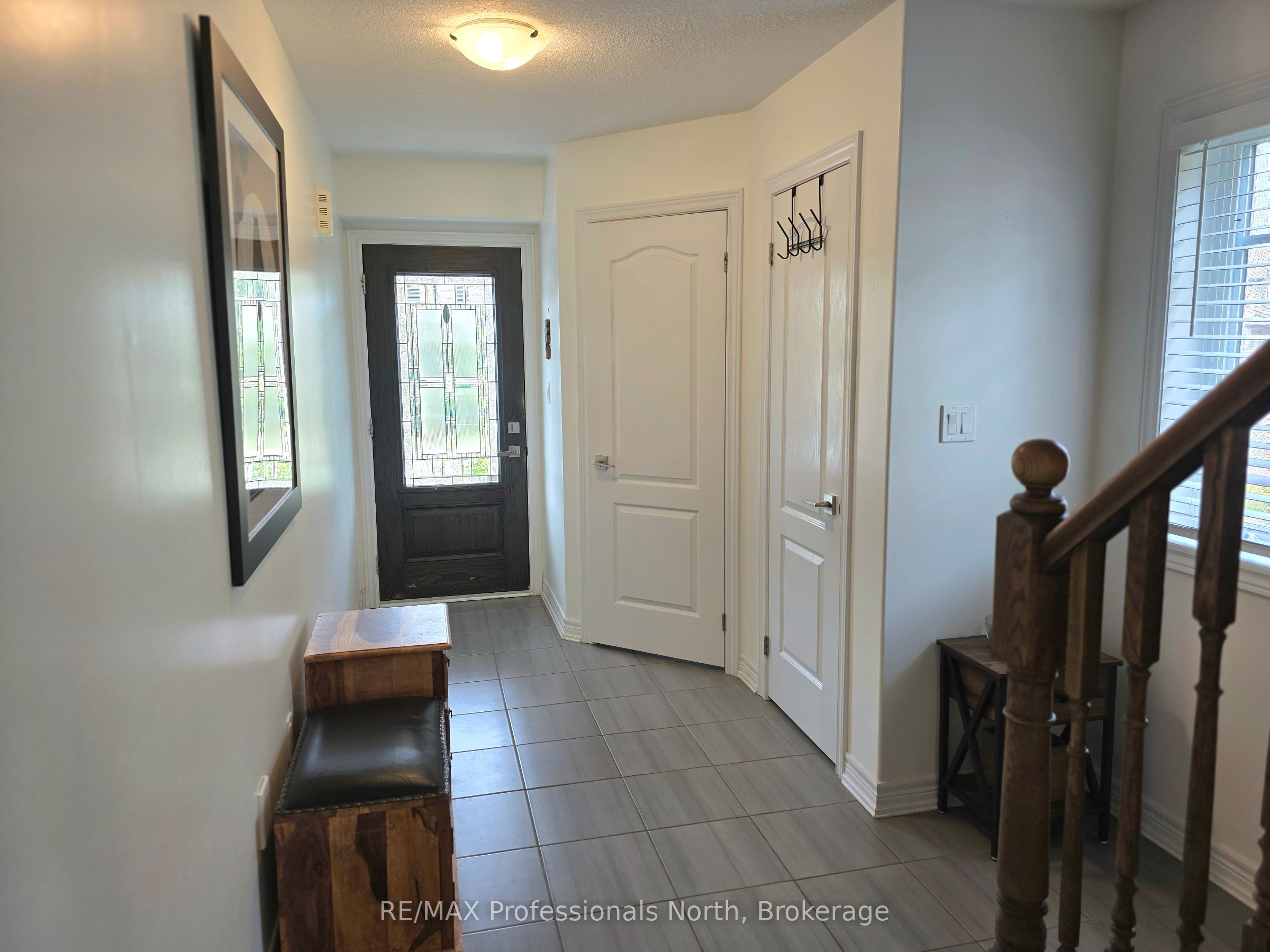 8 Spalding Crescent Property Photo 6