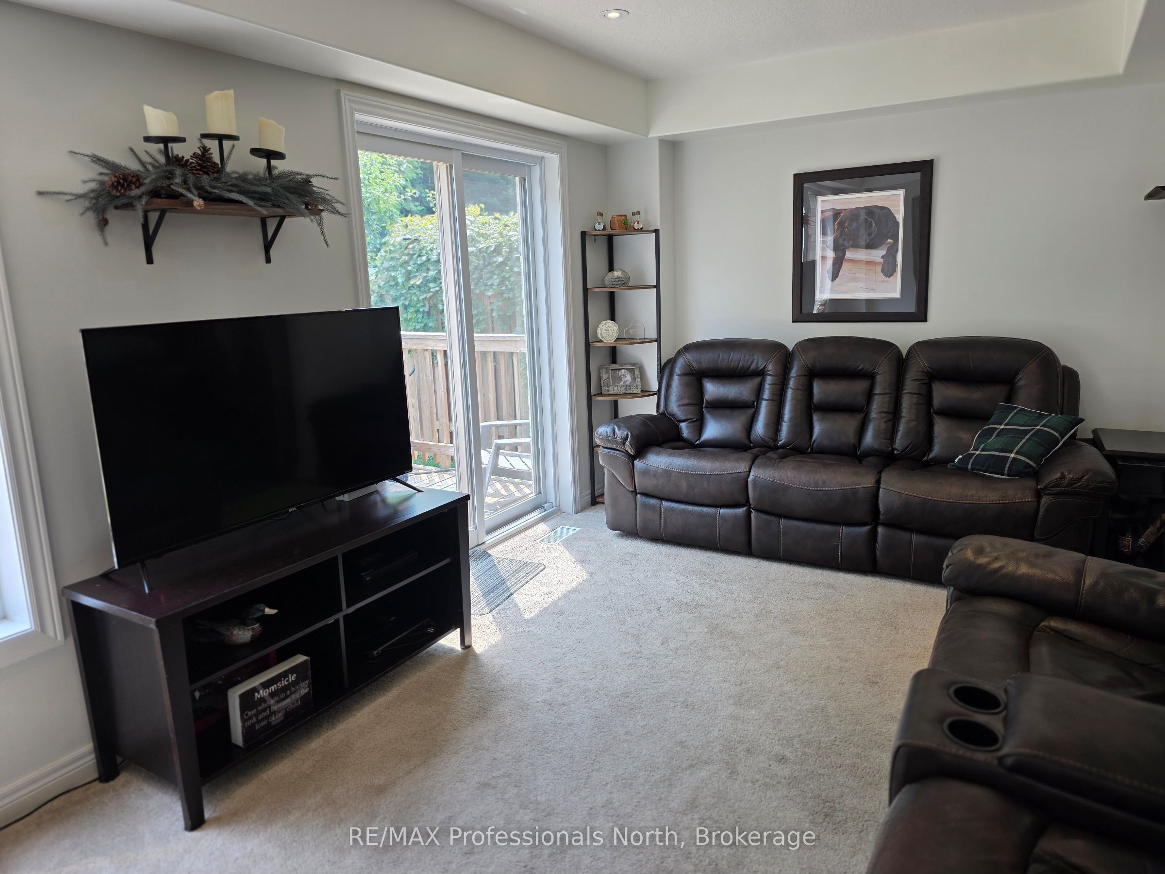 8 Spalding Crescent Property Photo 11