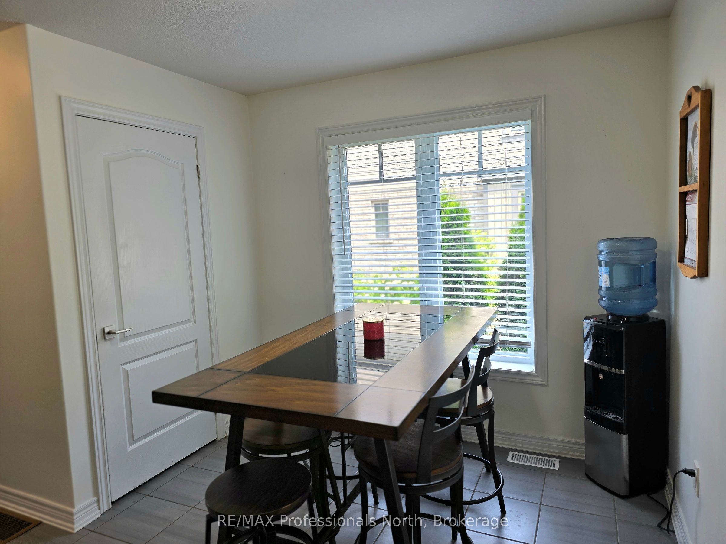 8 Spalding Crescent Property Photo 13