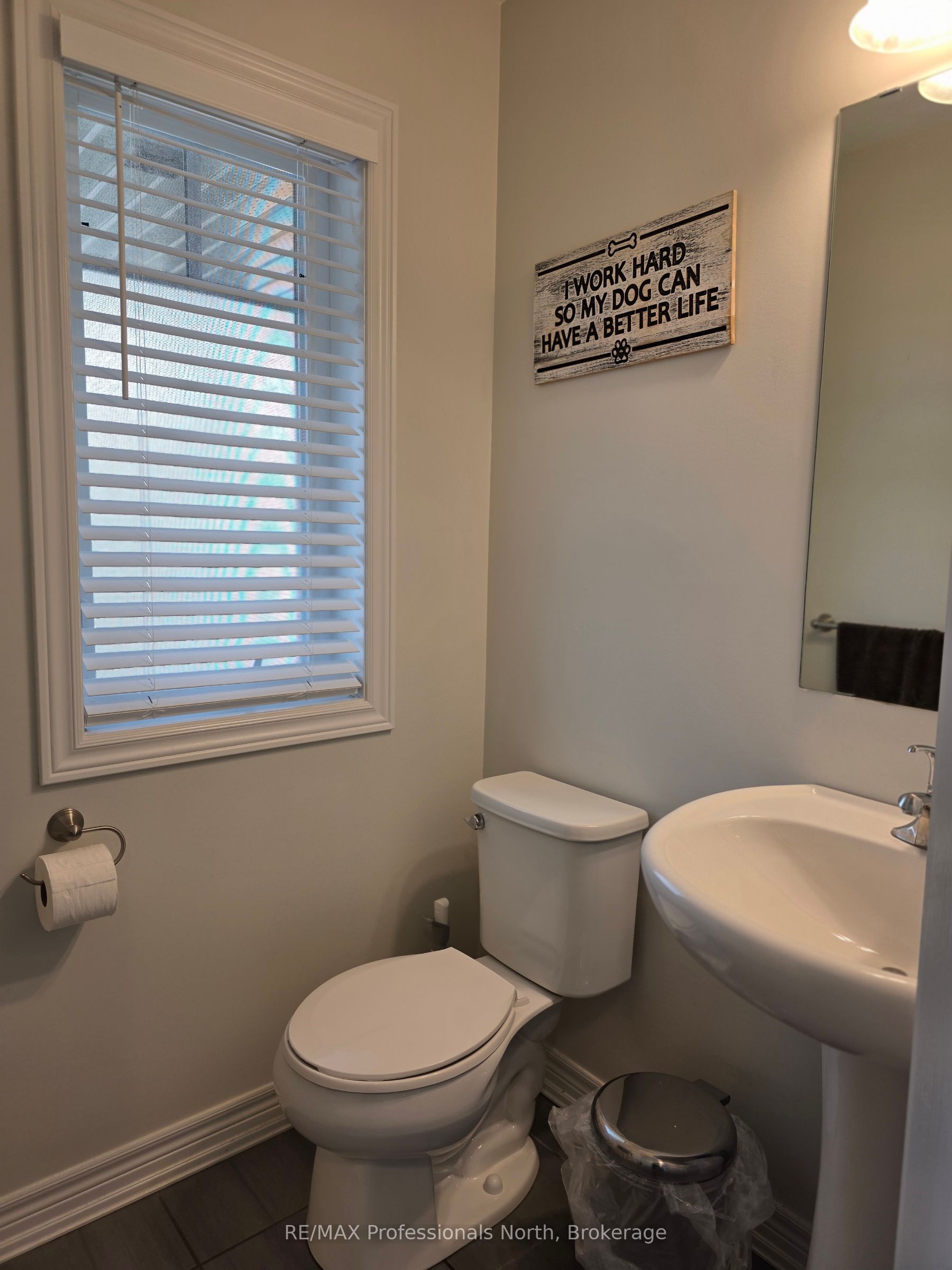 8 Spalding Crescent Property Photo 14