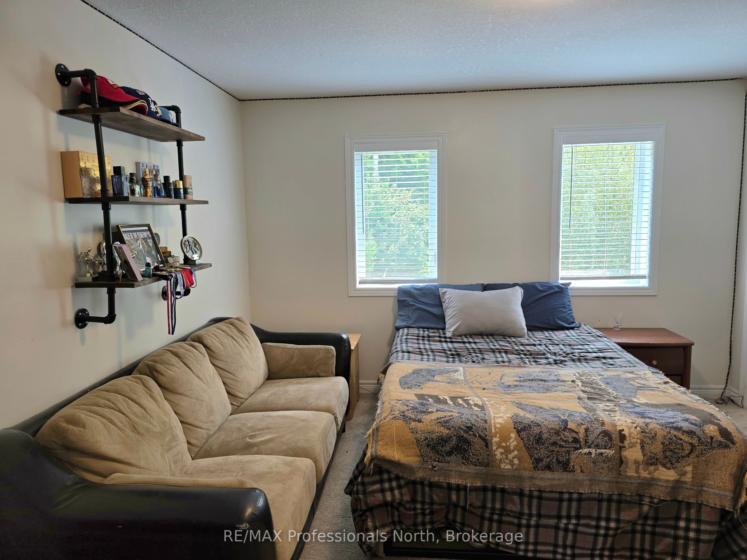 8 Spalding Crescent Property Photo 17