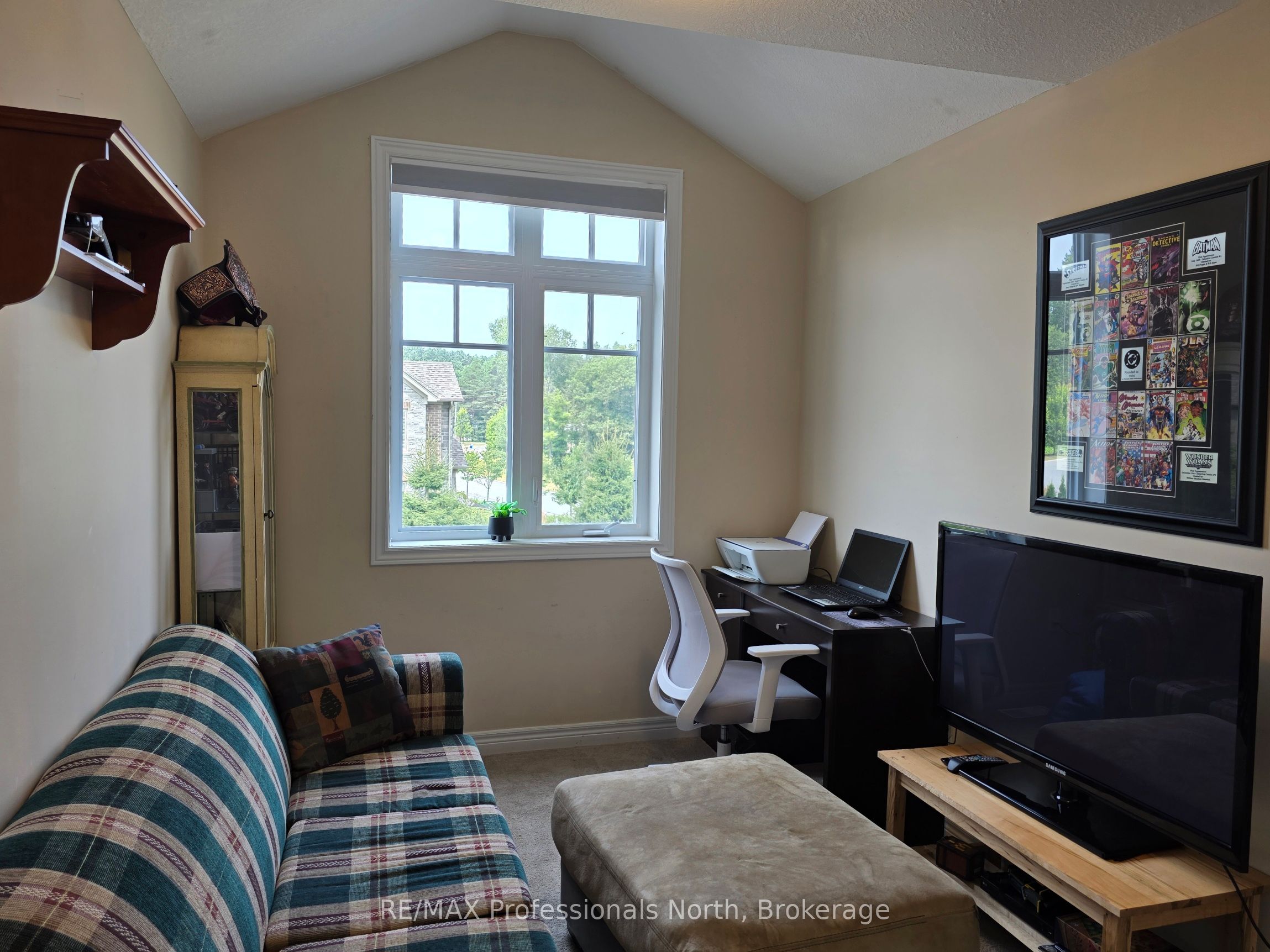 8 Spalding Crescent Property Photo 24