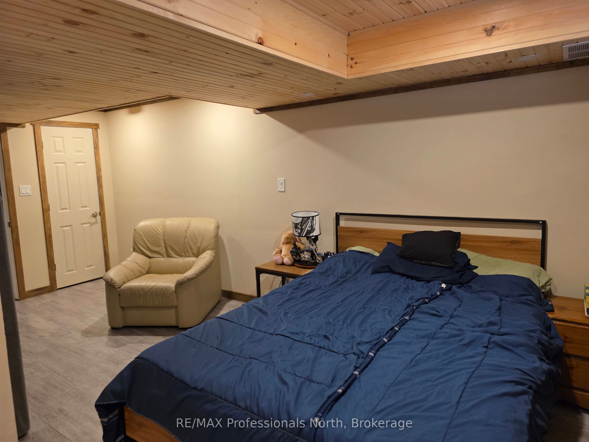 8 Spalding Crescent Property Photo 28