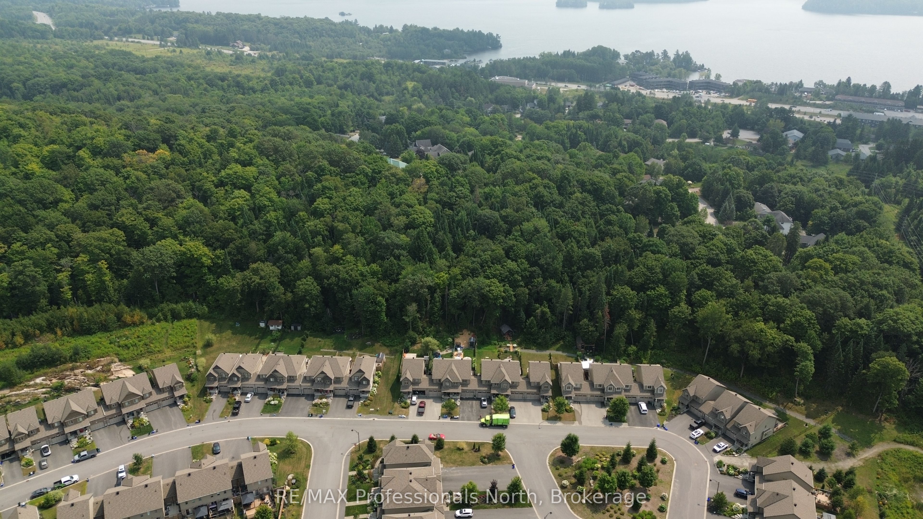 8 Spalding Crescent Property Photo 30