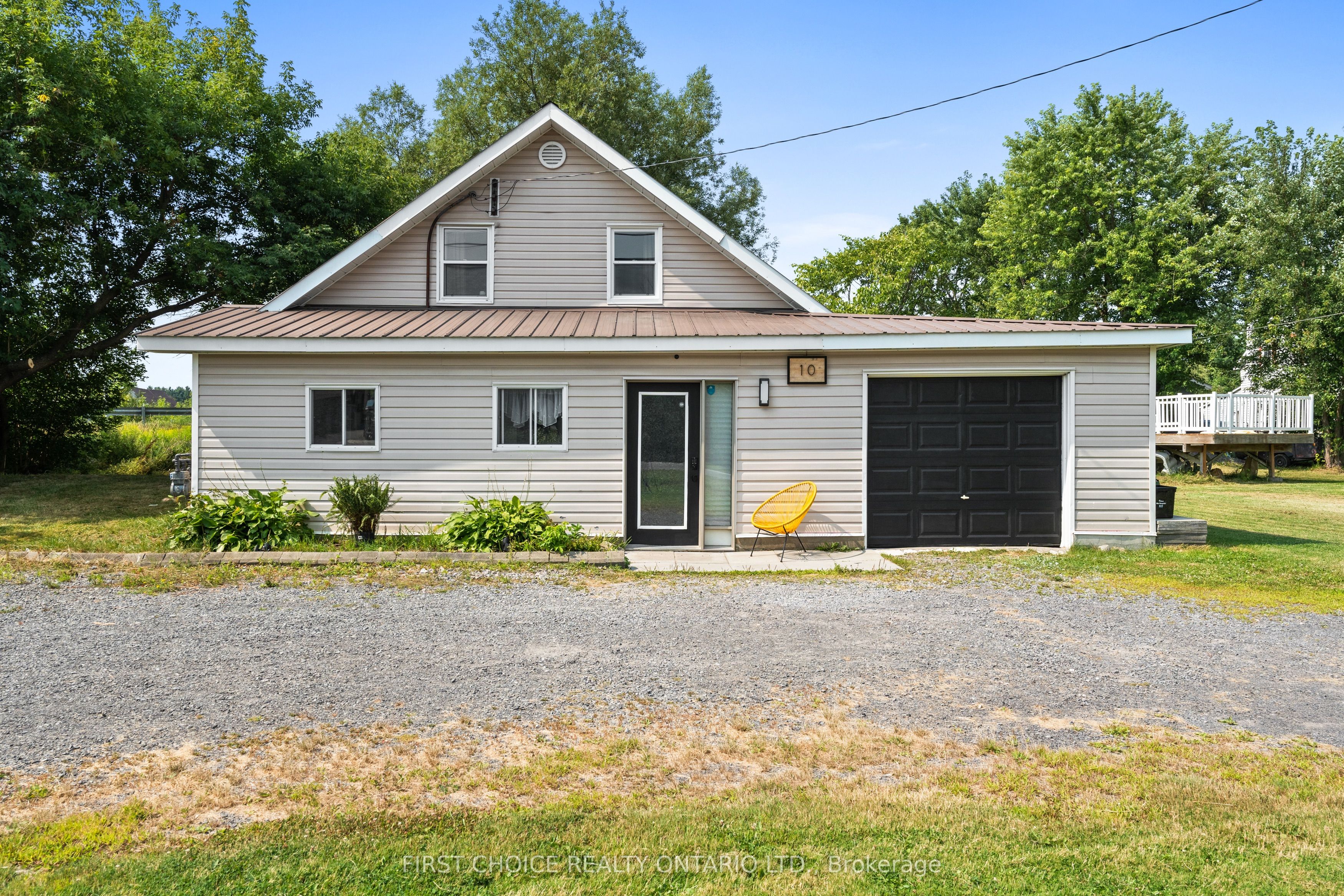 10 Campbell Reid Court Property Photo 1