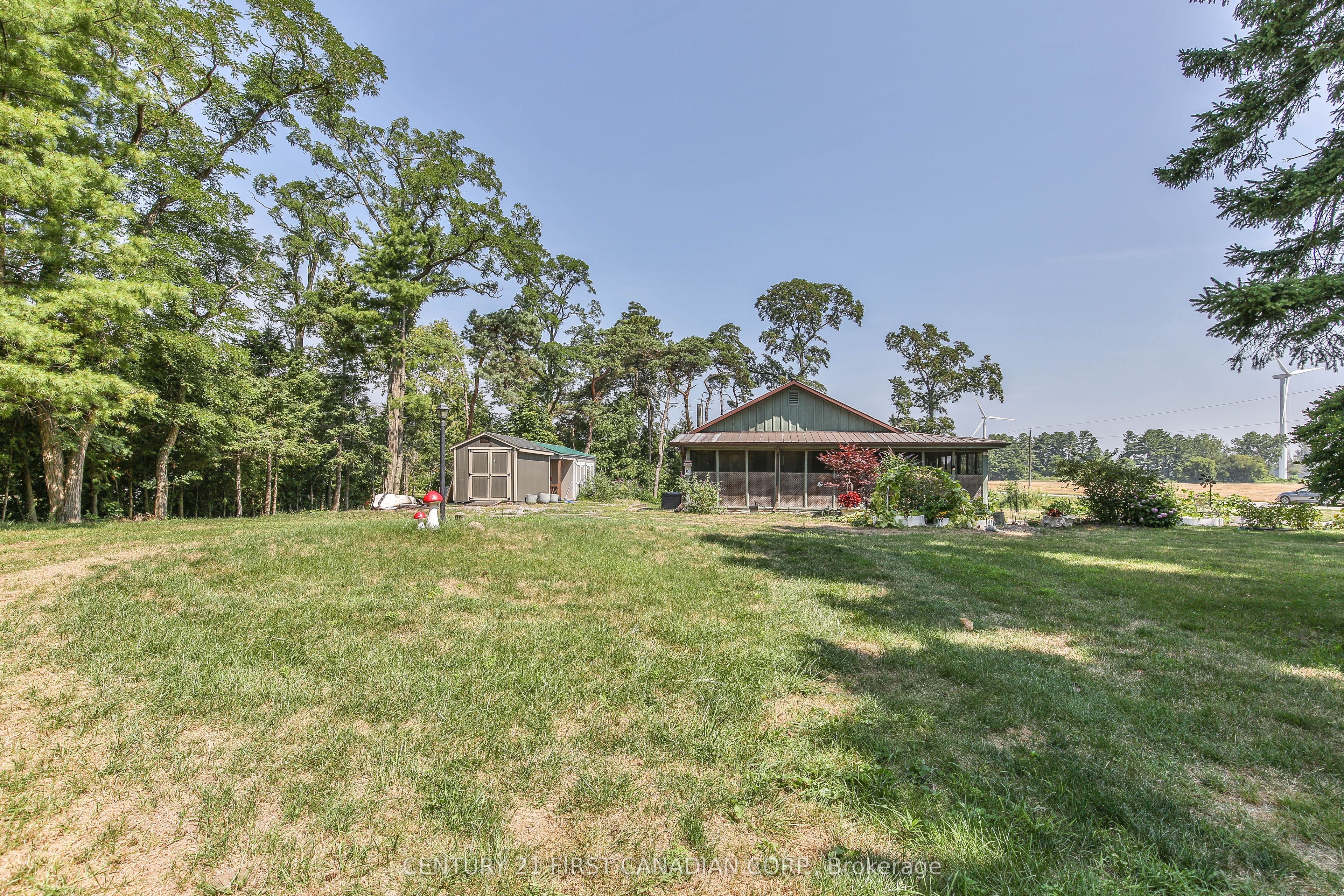171 Lake Shore Rd Property Photo 1
