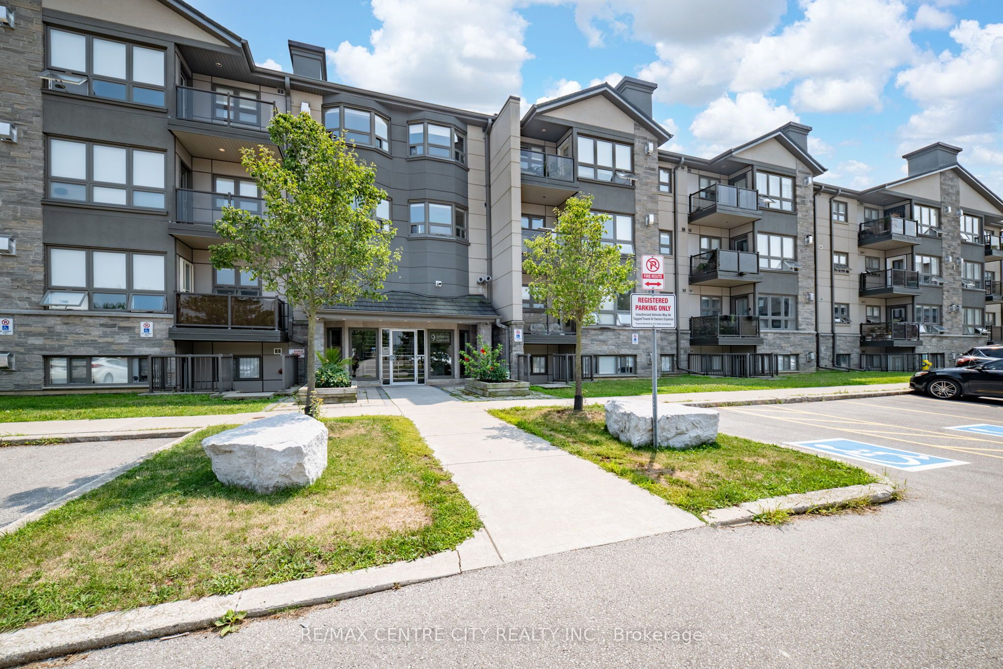 9 Jacksway Cres Property Photo 1