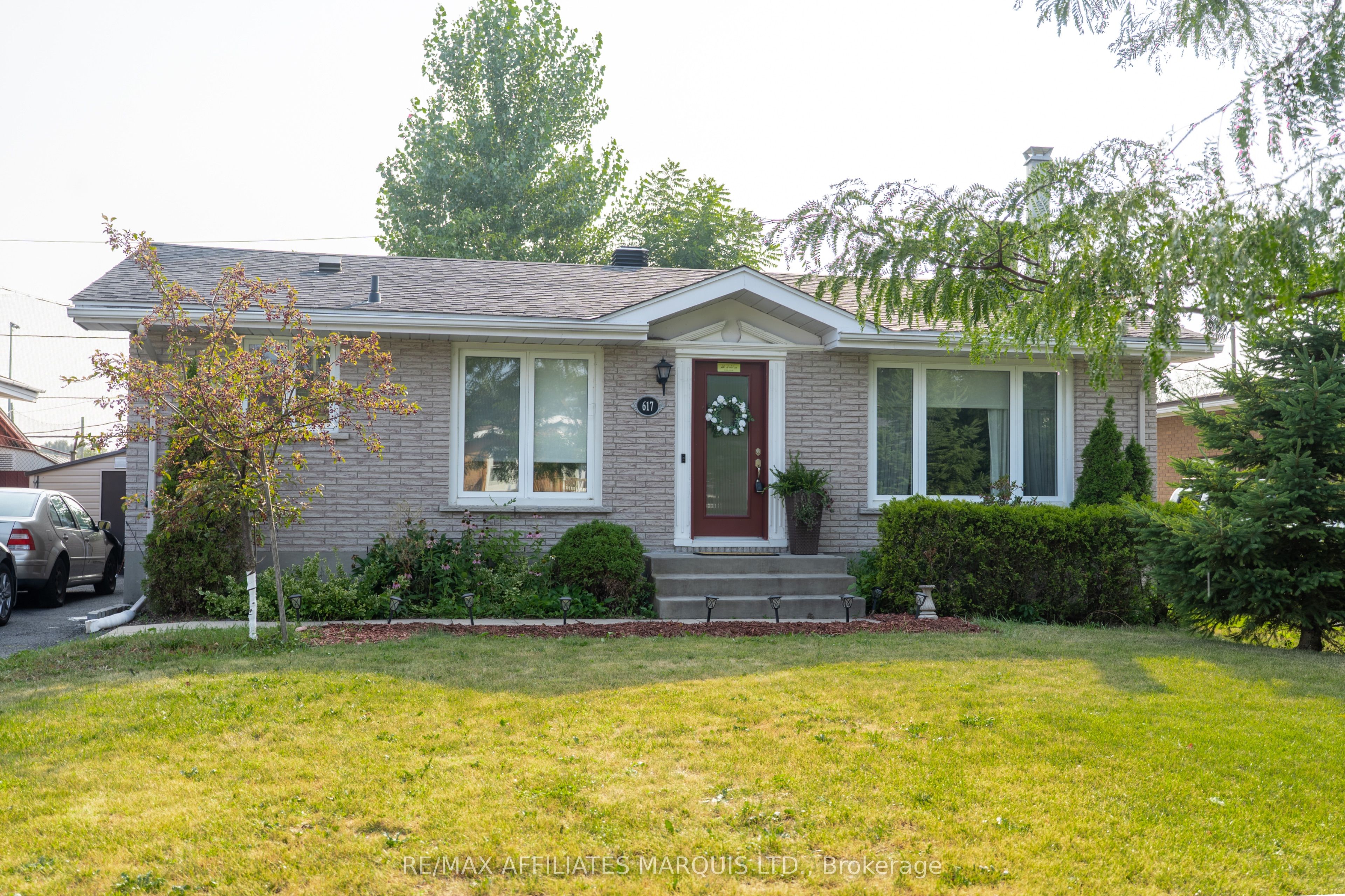 617 Fraser Avenue Property Photo 1