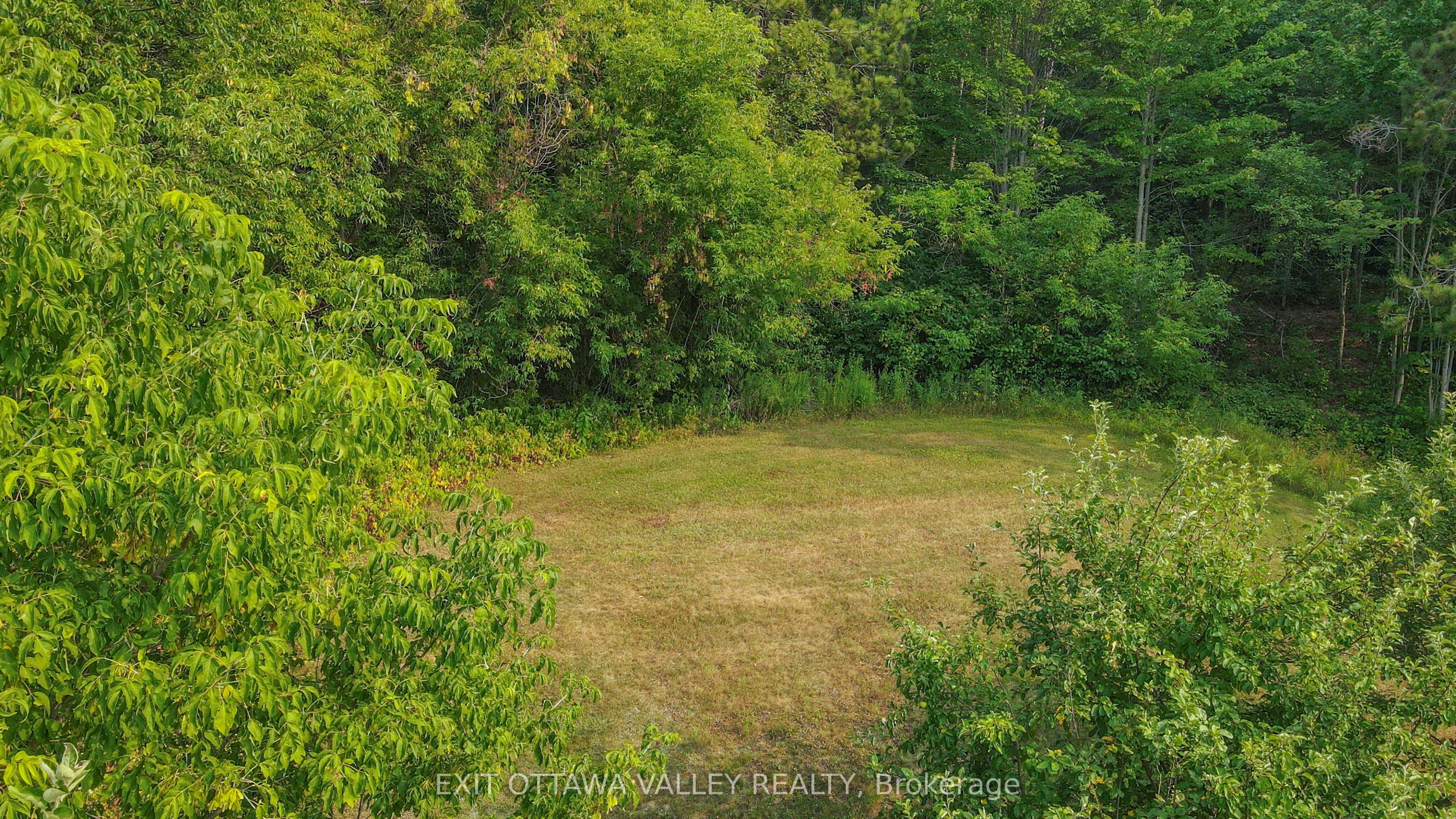 53 Burchat Street Property Photo 14