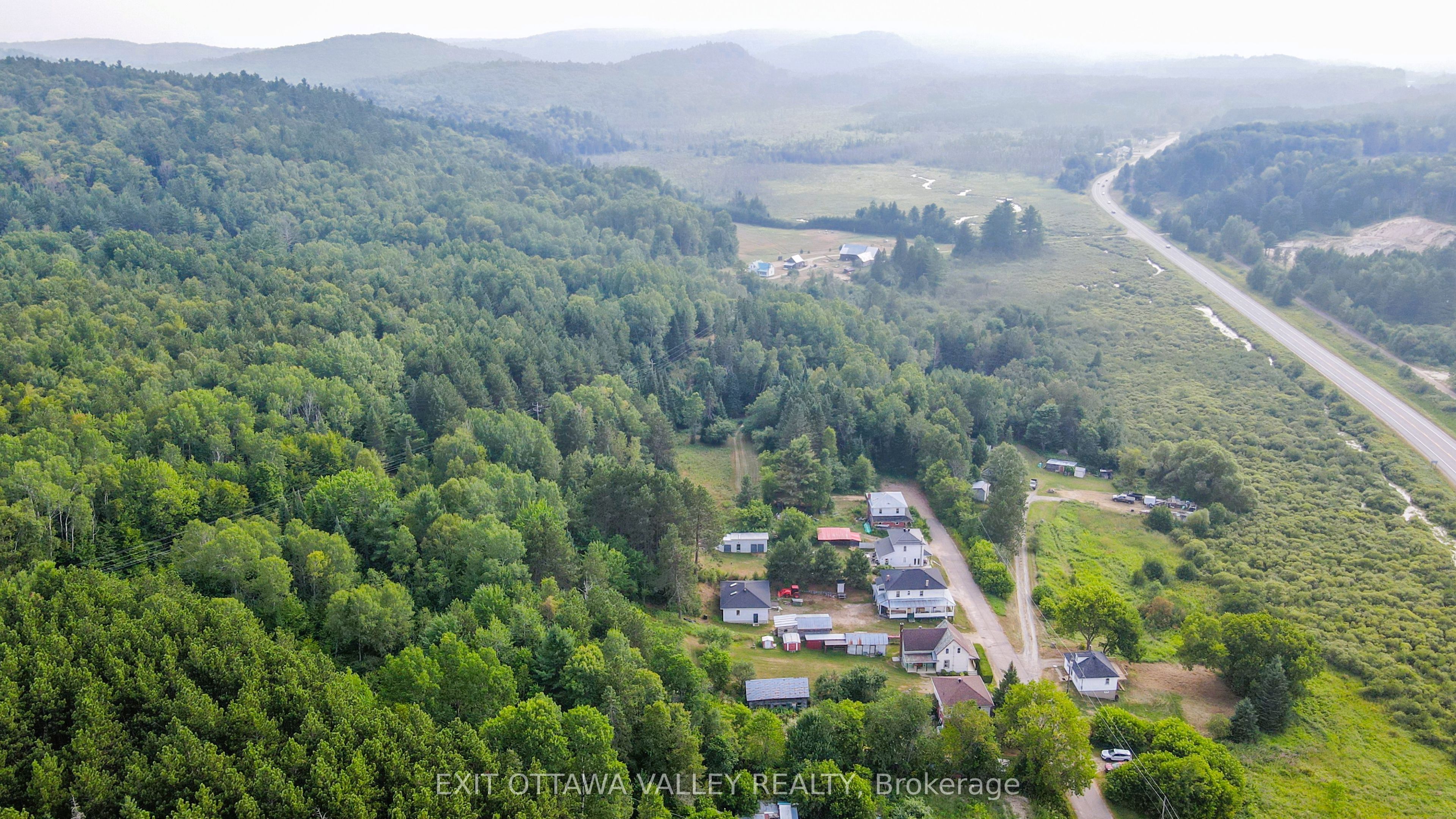 53 Burchat Street Property Photo 16