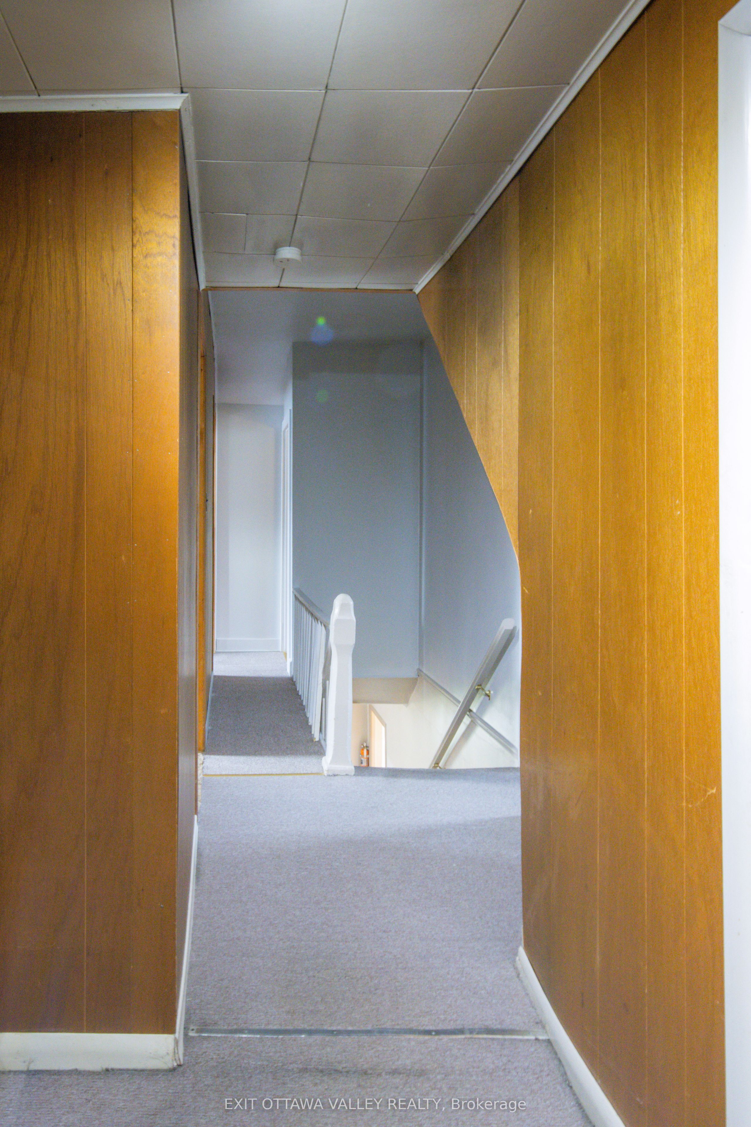 53 Burchat Street Property Photo 36