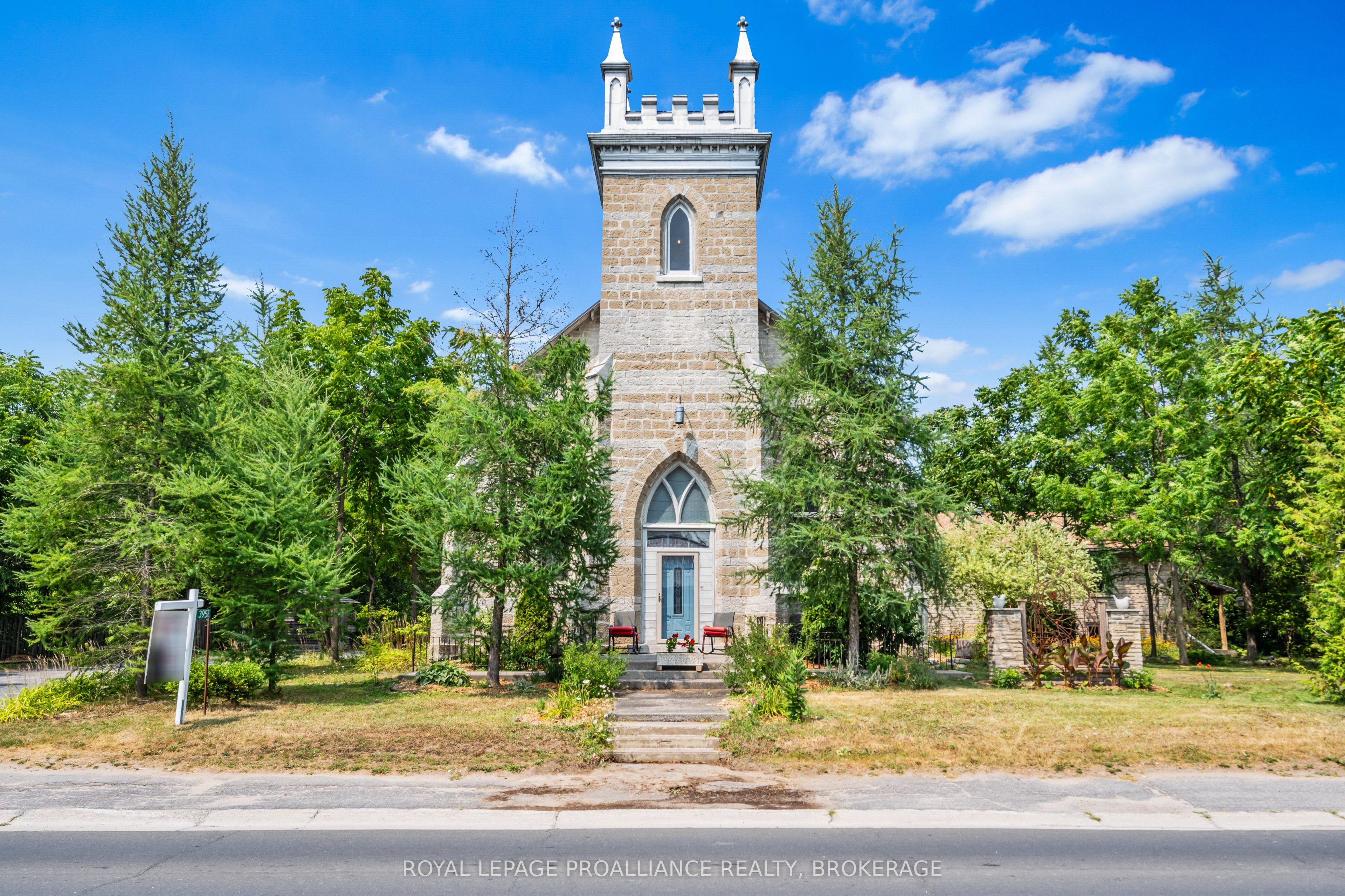 3958 Harrowsmith Rd