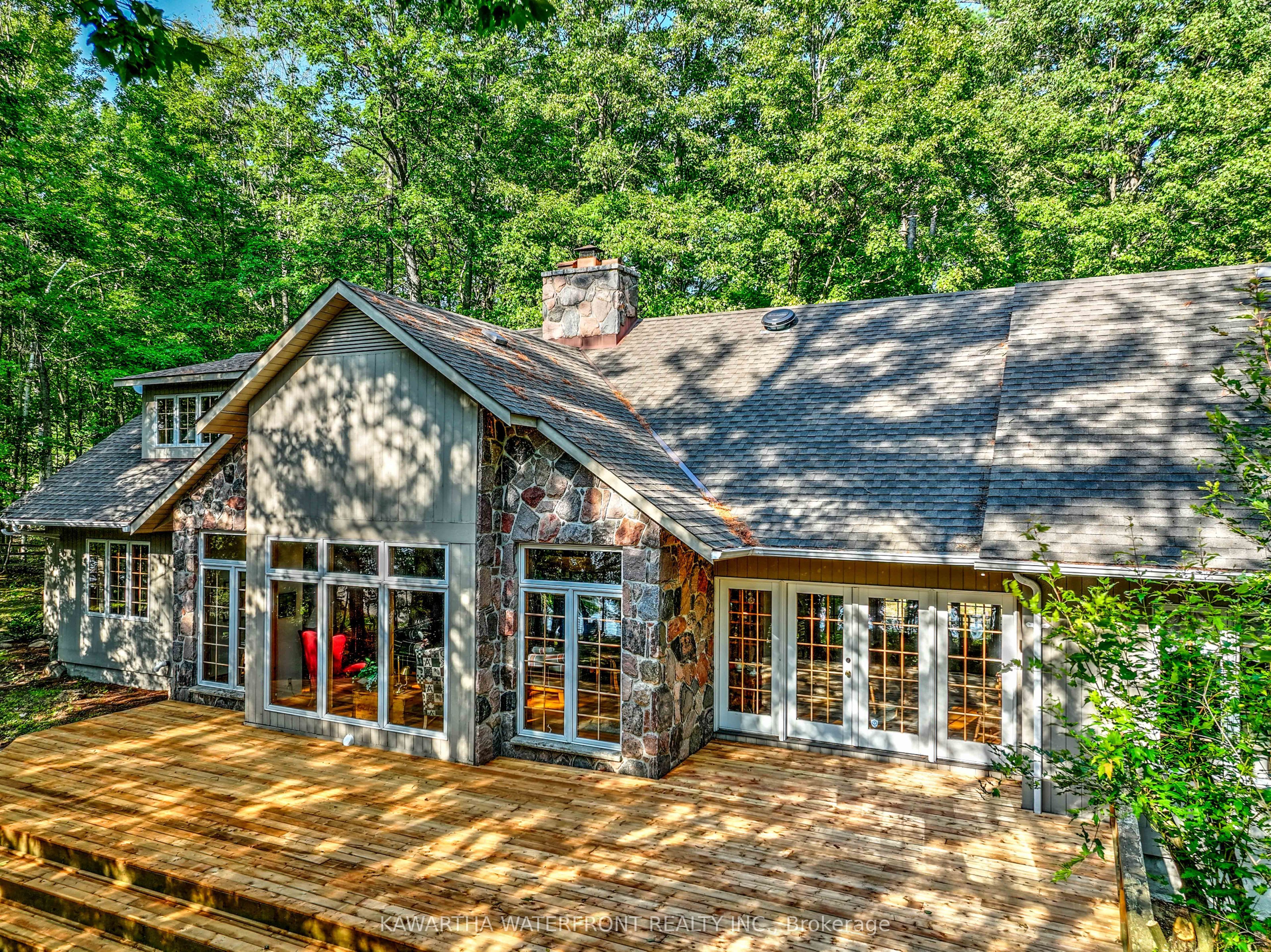 470 Indian Point Rd Property Photo 1