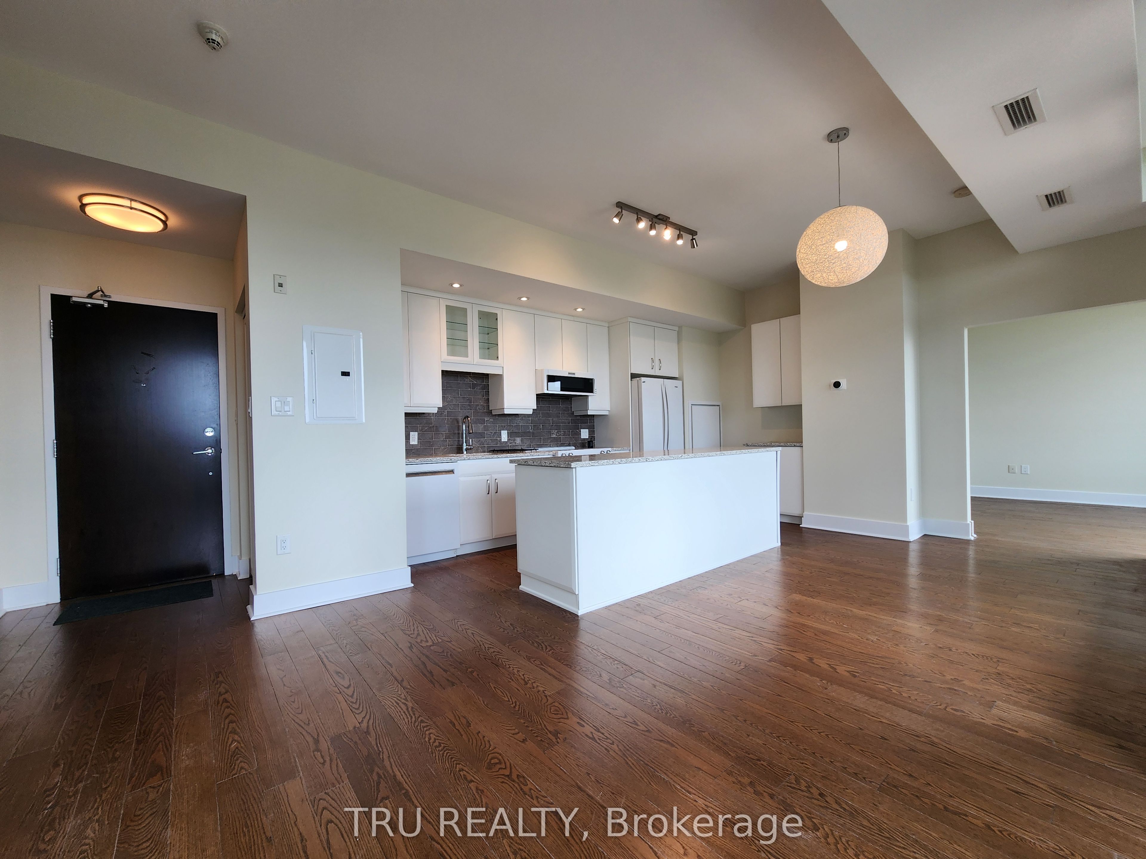 101 Richmond Road 609 Property Photo 7