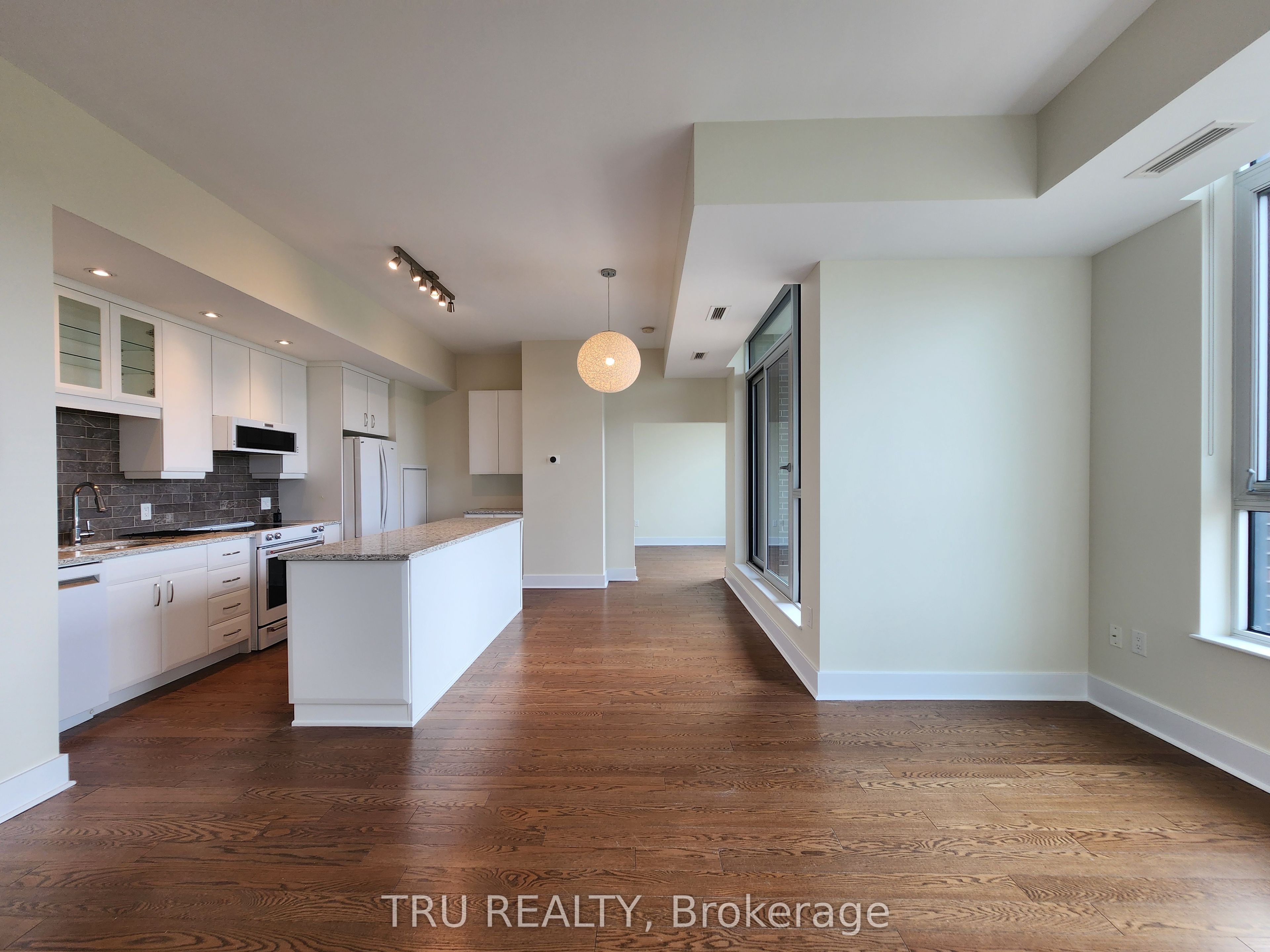 101 Richmond Road 609 Property Photo 21