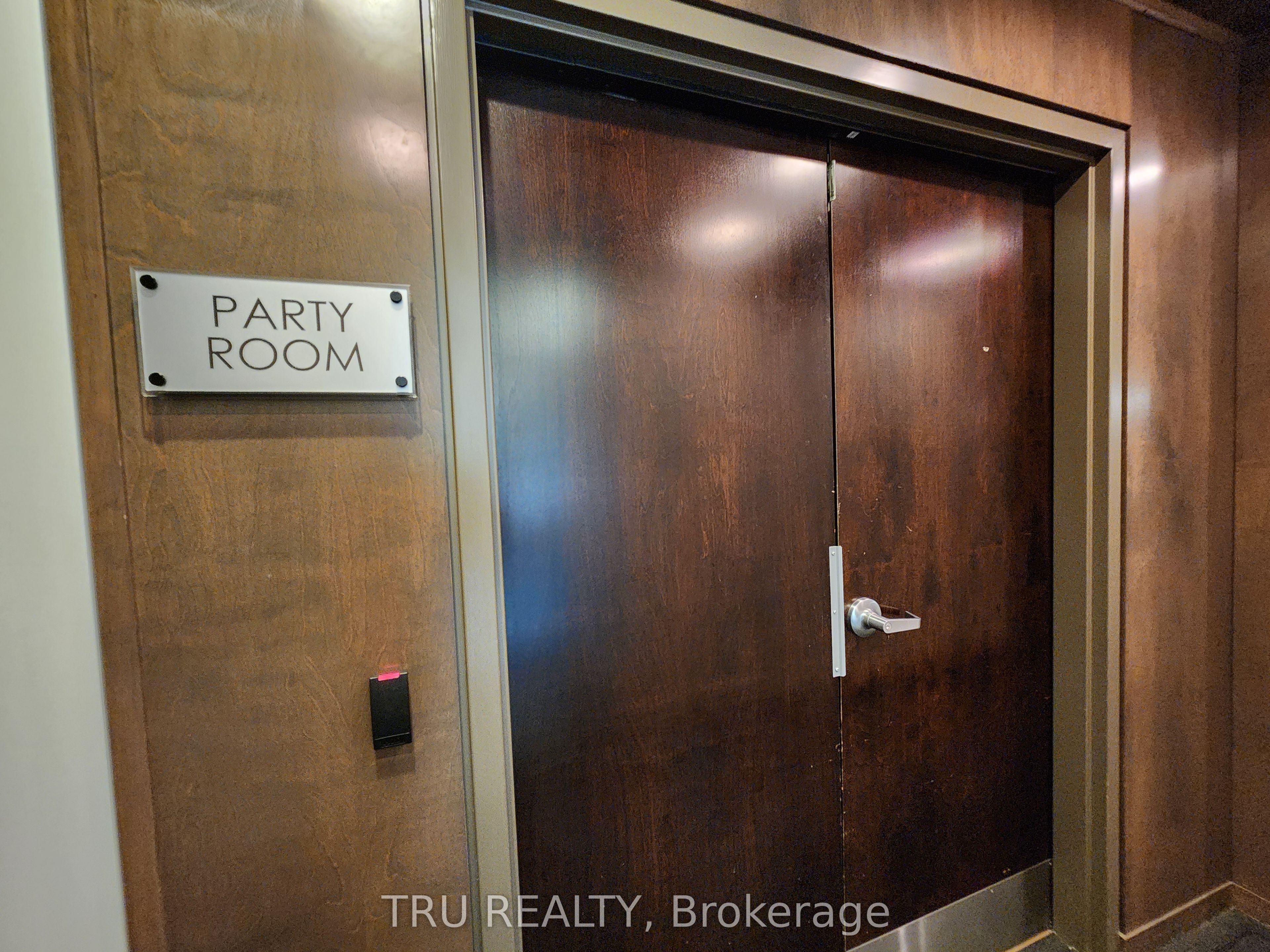 101 Richmond Road 609 Property Photo 36