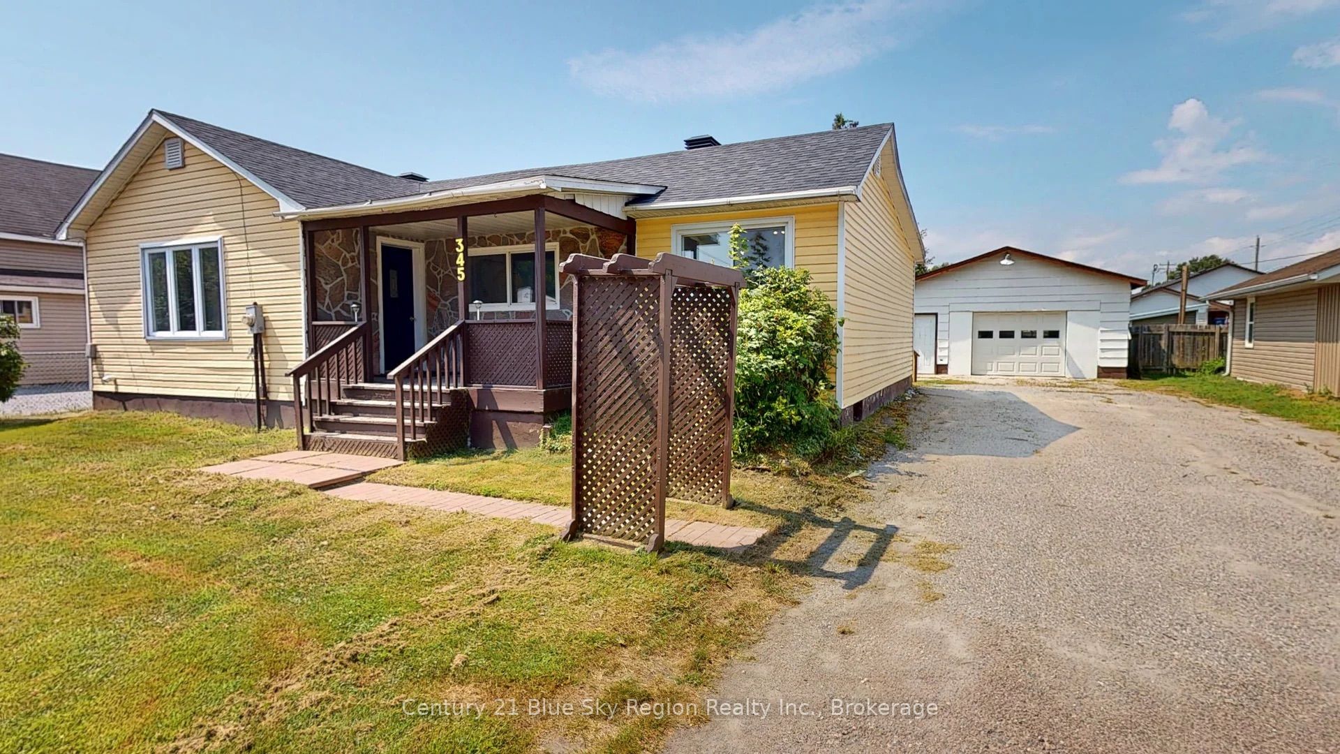 345 Nipissing Street Property Photo 1