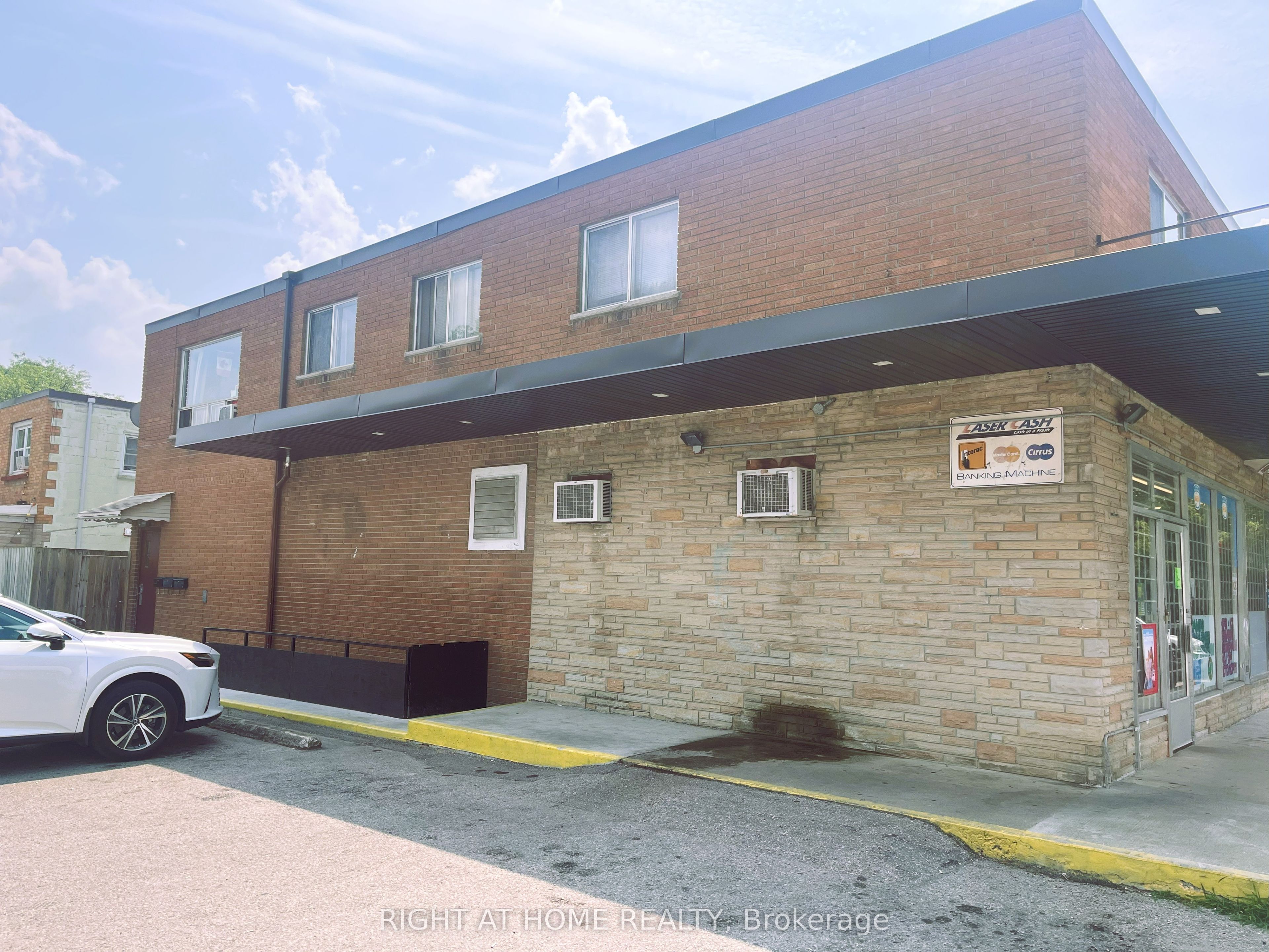 1781 Wavell Street Property Photo 14