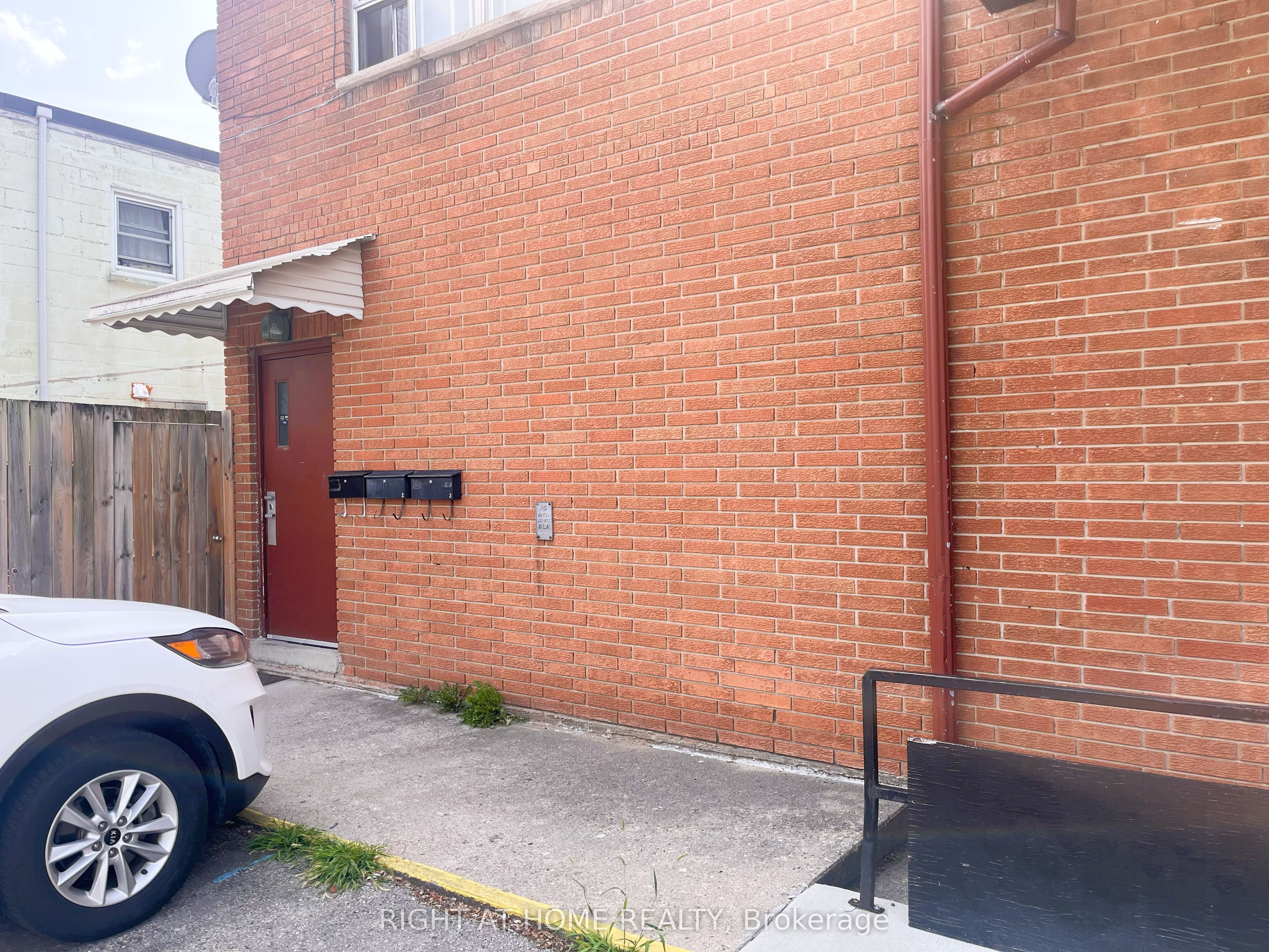 1781 Wavell Street Property Photo 15