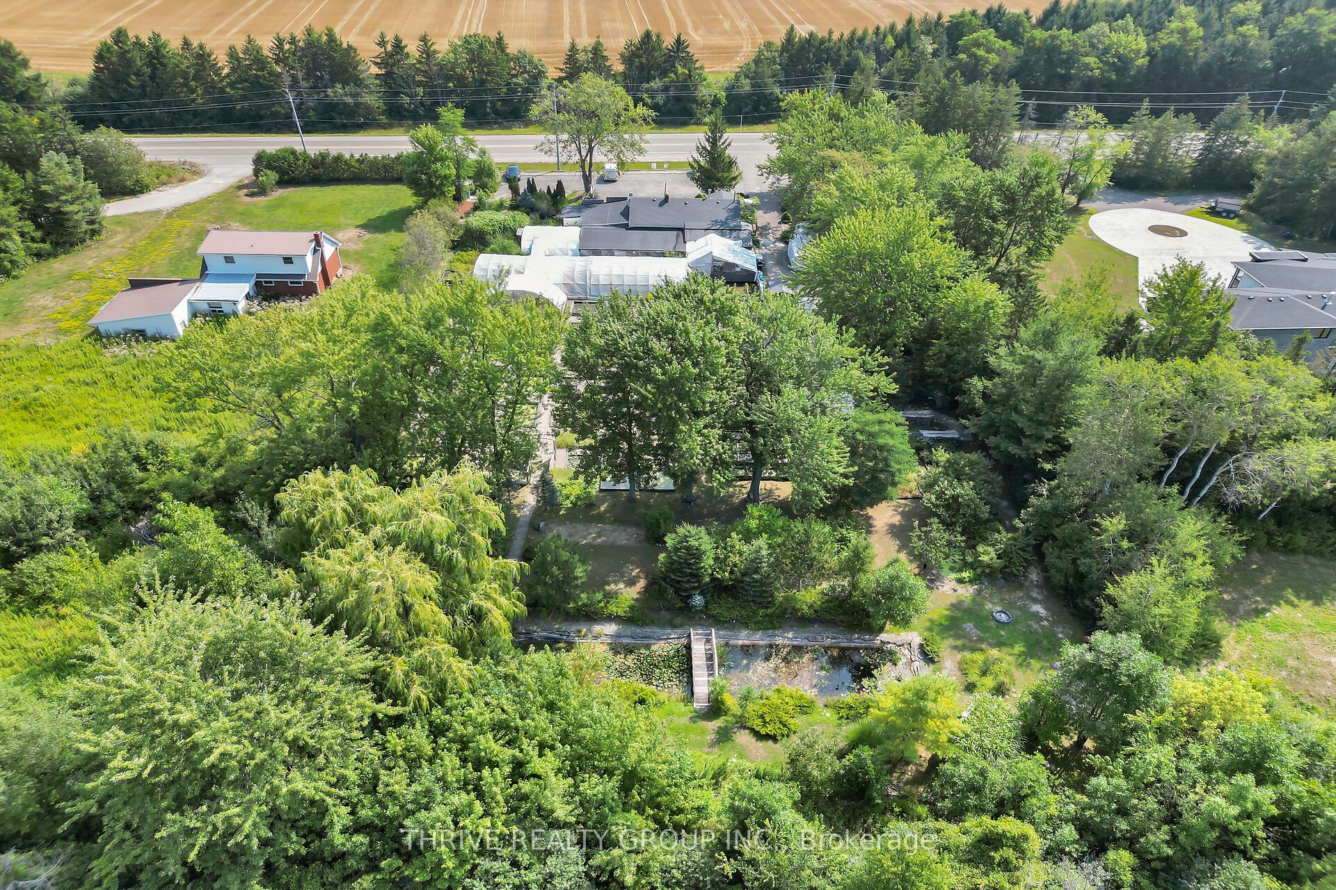 22049 Hyde Park Road Property Photo 6