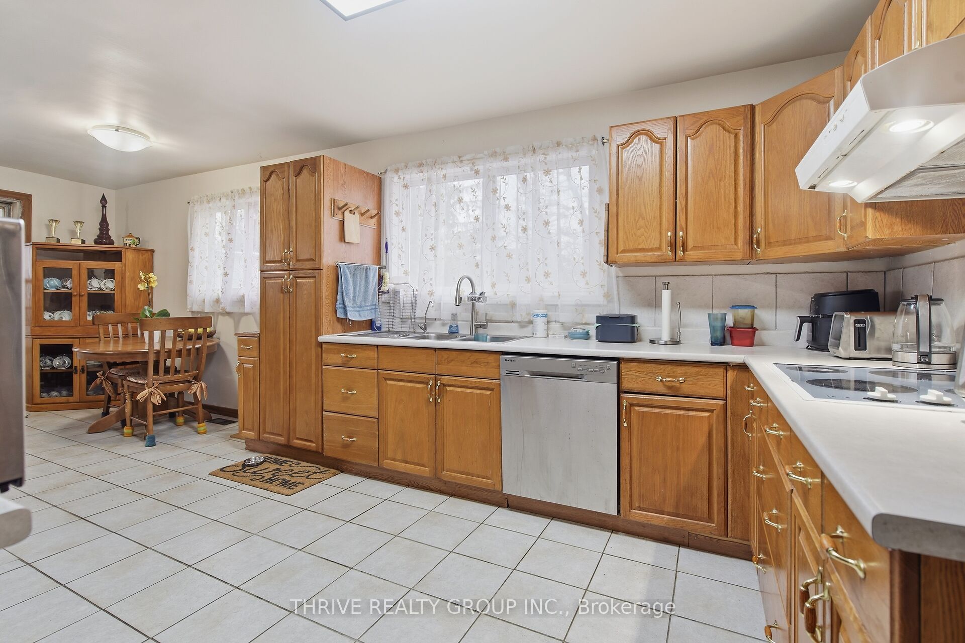 22049 Hyde Park Road Property Photo 38