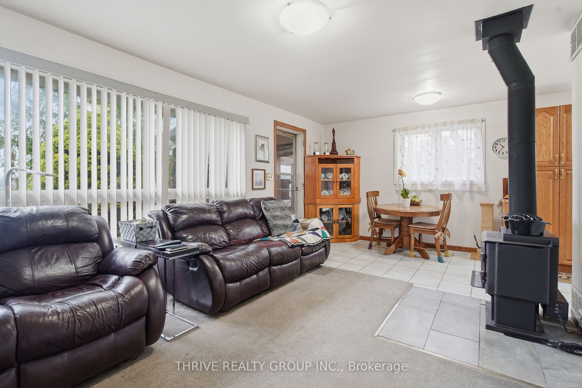 22049 Hyde Park Road Property Photo 41