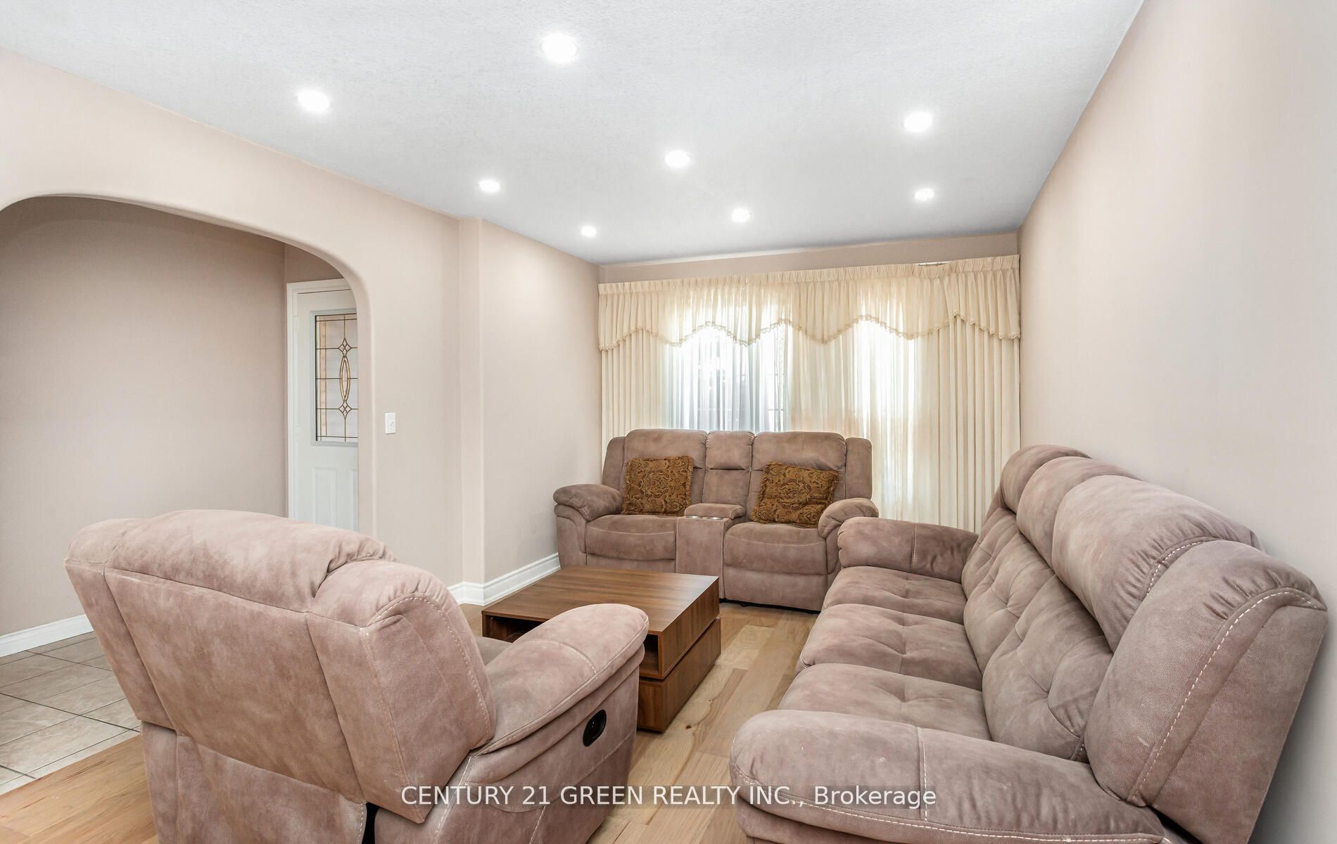 104 Lilywood Drive Property Photo 9