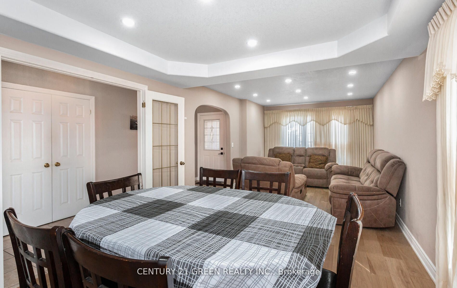 104 Lilywood Drive Property Photo 12