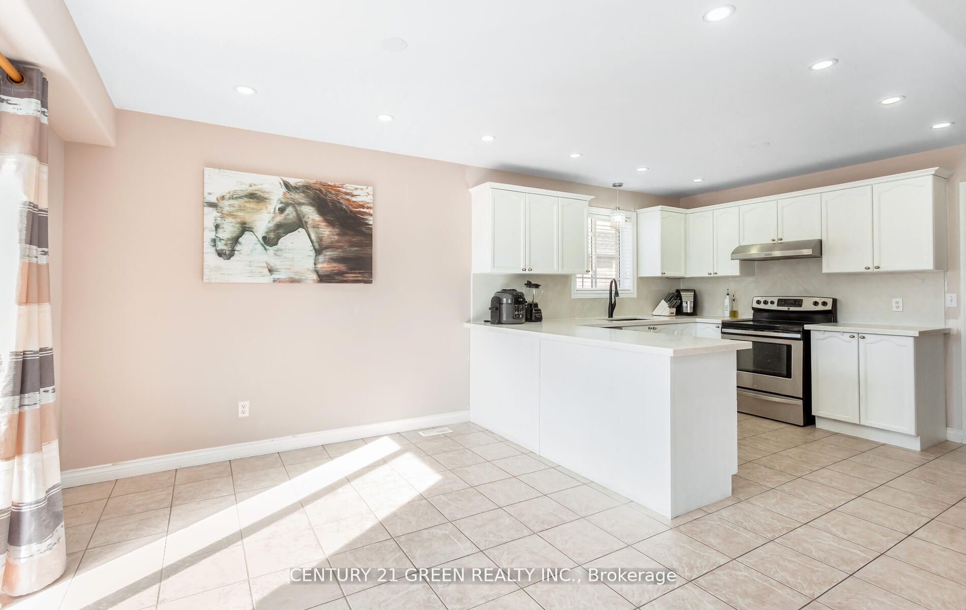 104 Lilywood Drive Property Photo 17